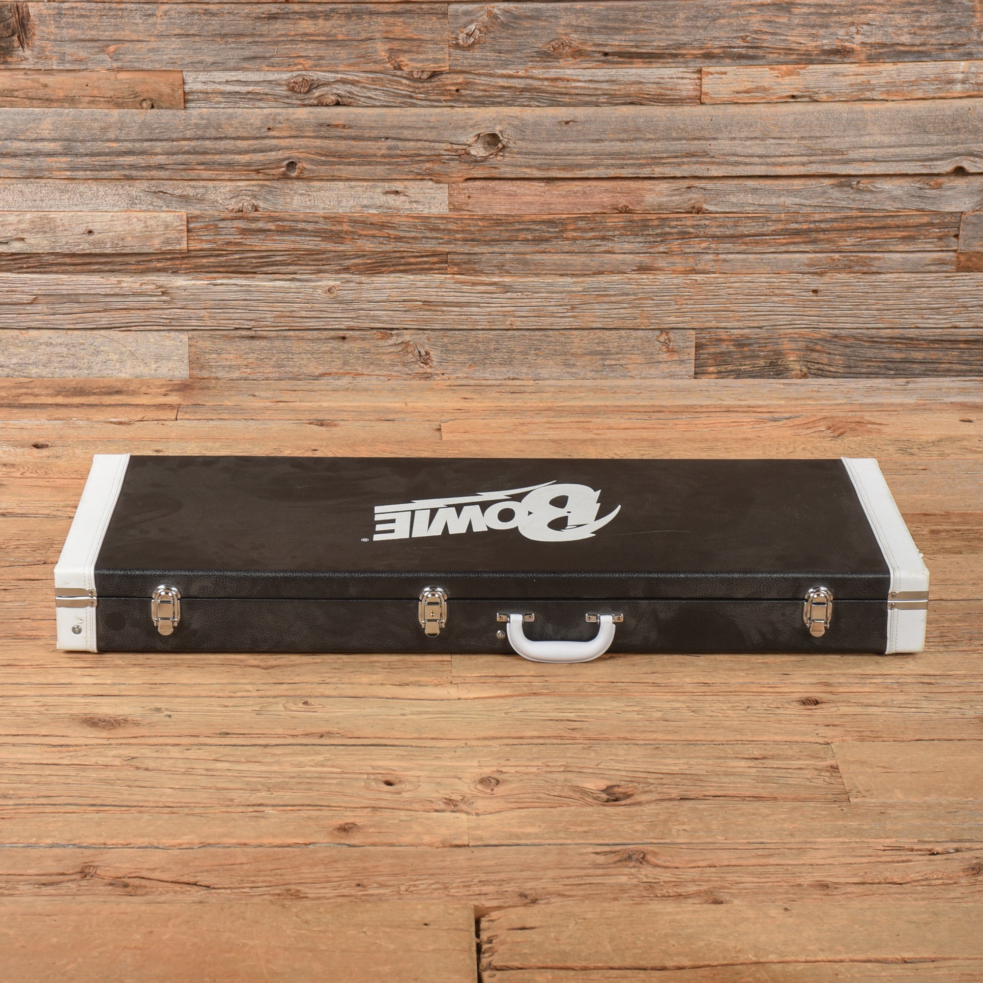 Supro 1224DB David Bowie Dual Tone White Electric Guitars / Solid Body