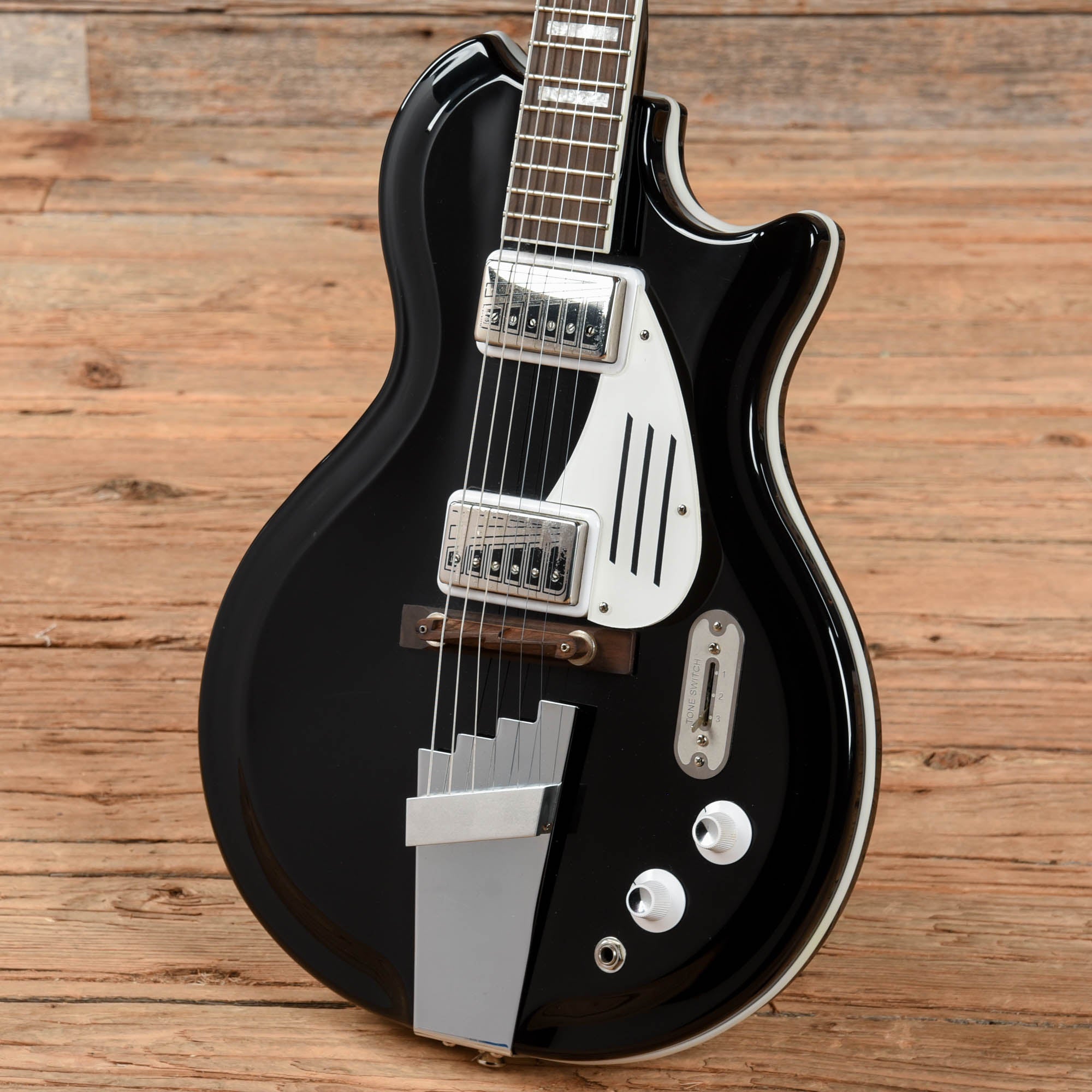 Supro 1575JB Black Holiday Dual Pickup Americana Series Jet Black 2016 Electric Guitars / Solid Body