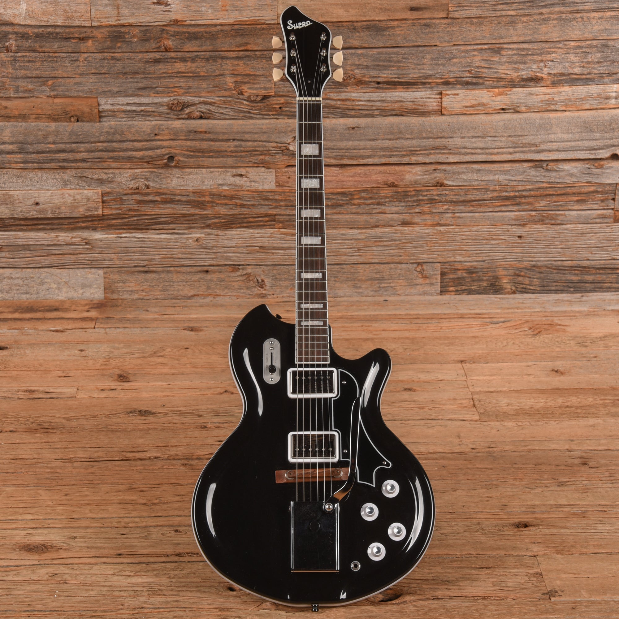 Supro 1582VJB Coronado II Vibrato Jet Black 2017 Electric Guitars / Solid Body