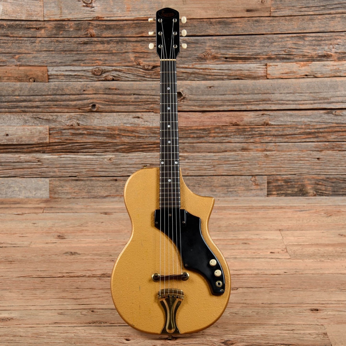 Supro 3033s Gold 1958 Electric Guitars / Solid Body