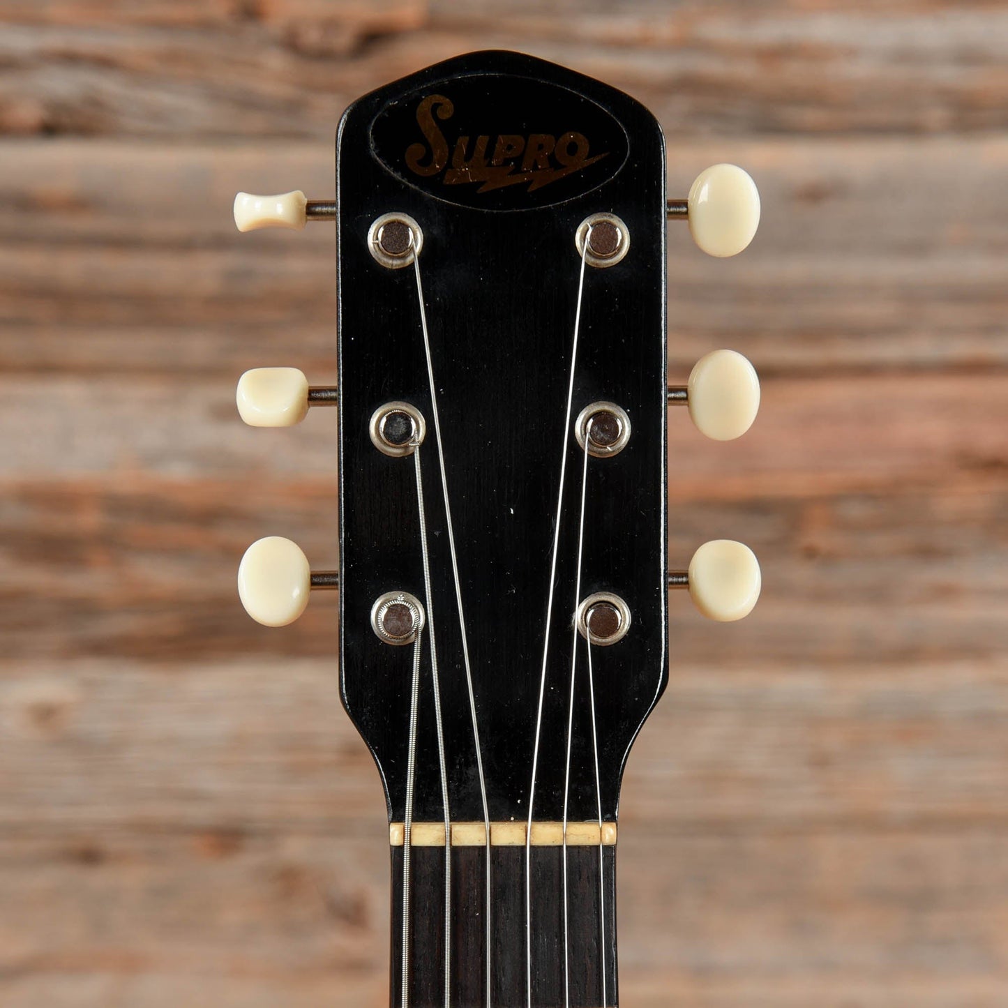 Supro 3033s Gold 1958 Electric Guitars / Solid Body