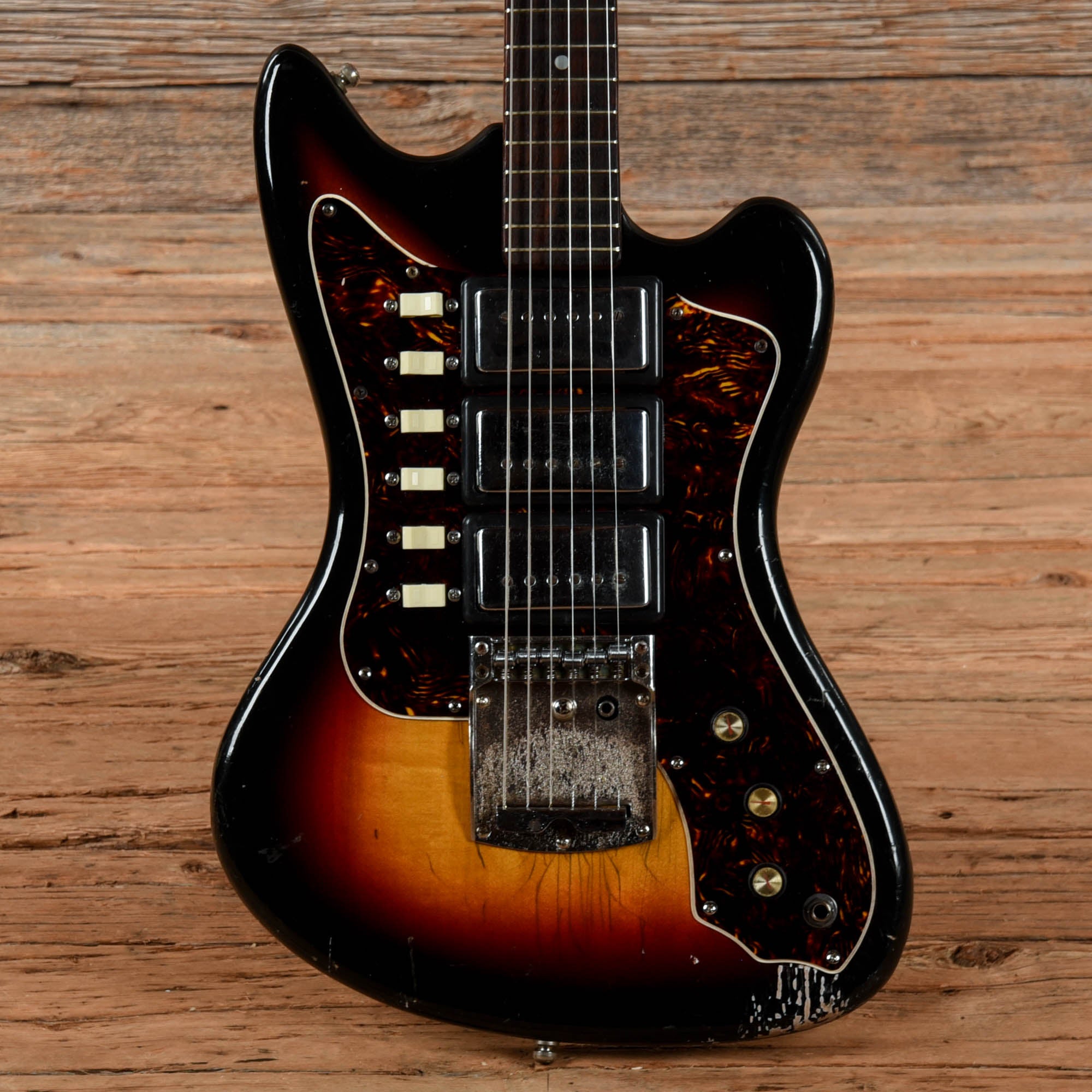 Supro Lexington Sunburst 1960s Electric Guitars / Solid Body