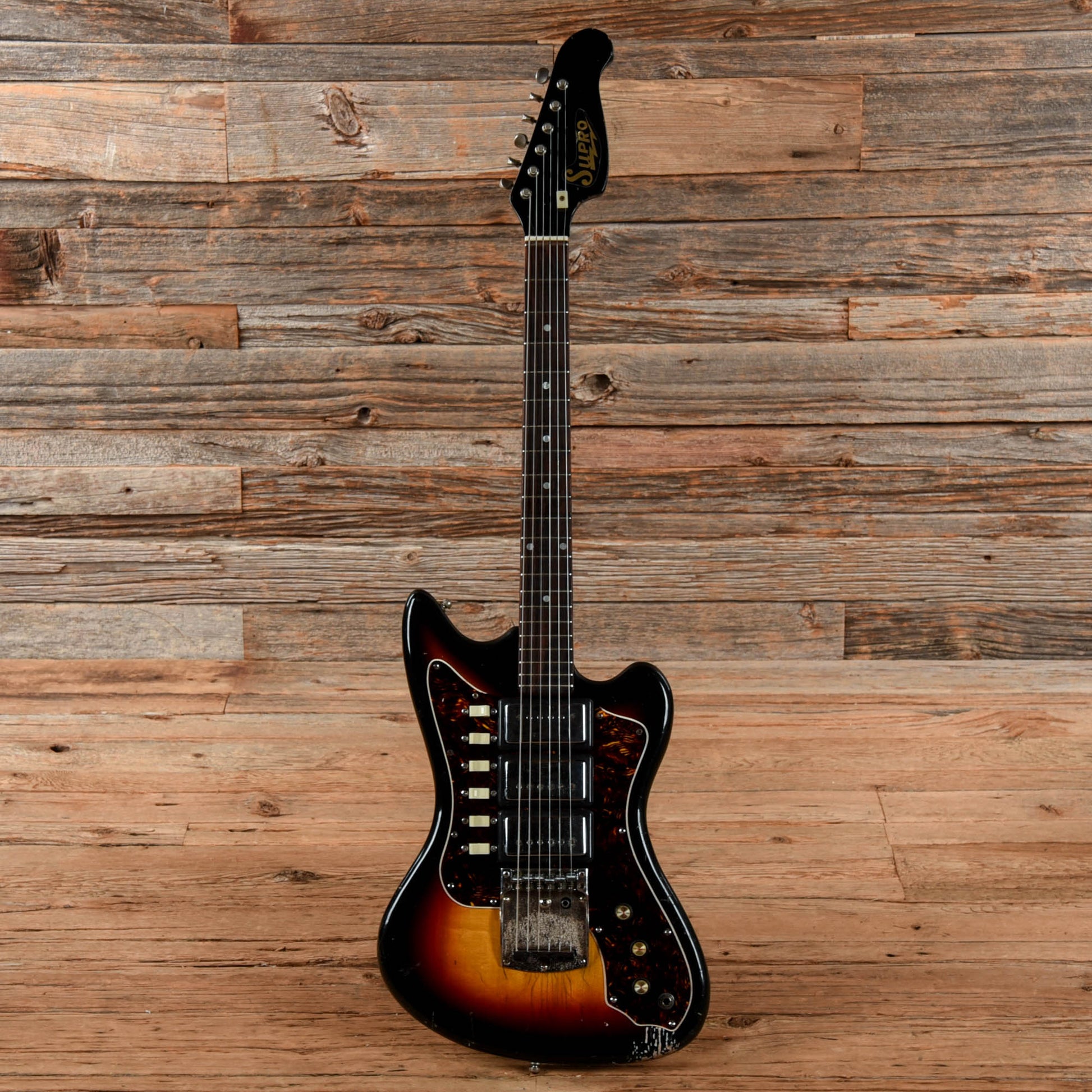 Supro Lexington Sunburst 1960s Electric Guitars / Solid Body
