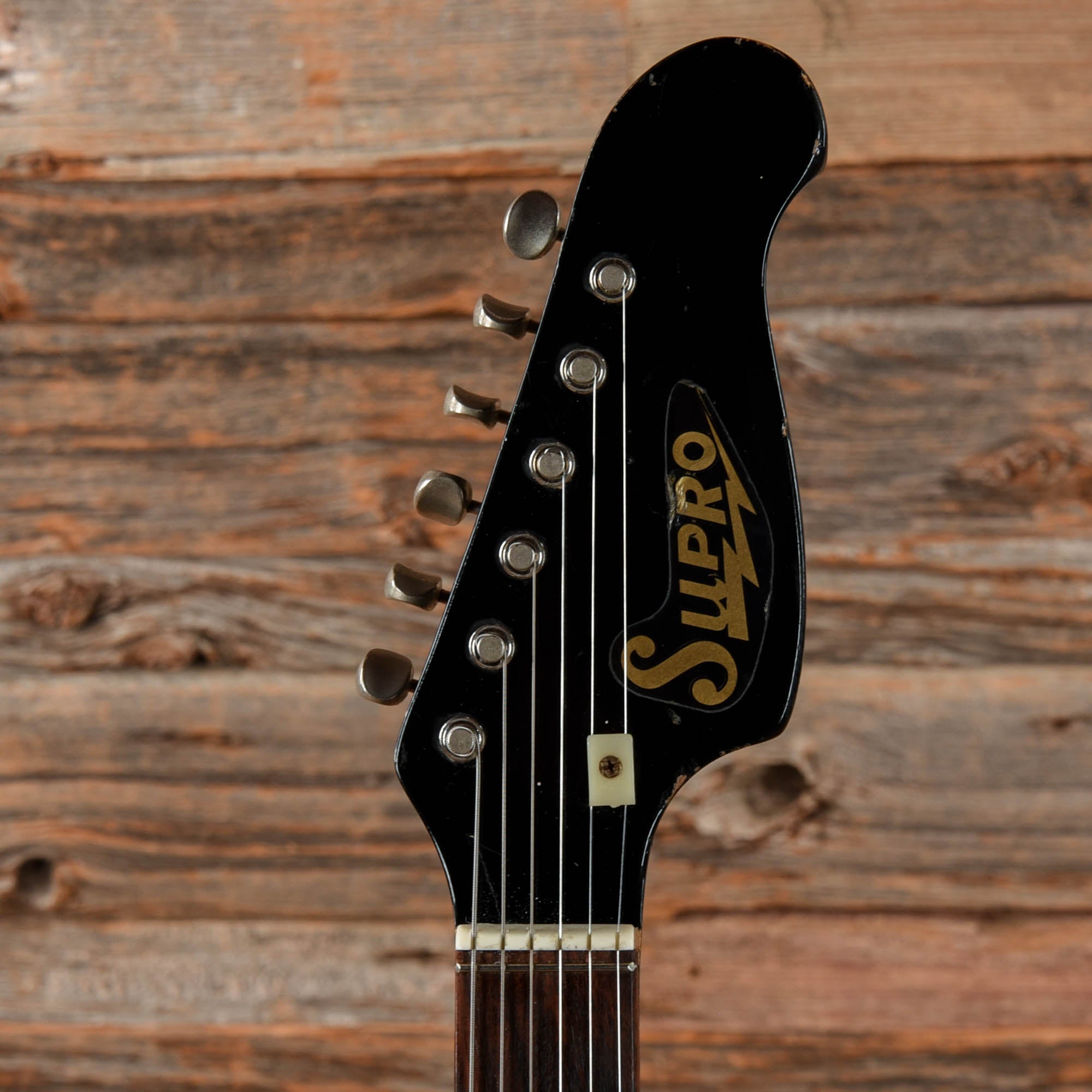 Supro Lexington Sunburst 1960s Electric Guitars / Solid Body