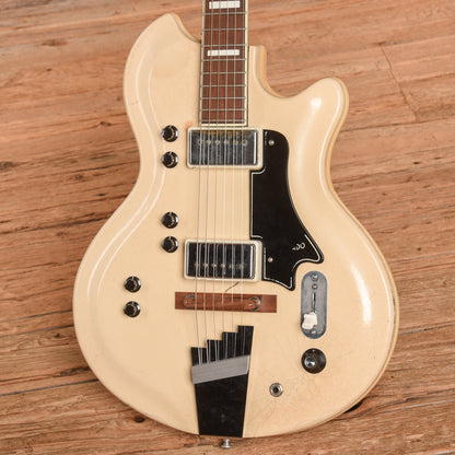 Supro Martinique Val-Trol Ermine White 1960s Electric Guitars / Solid Body
