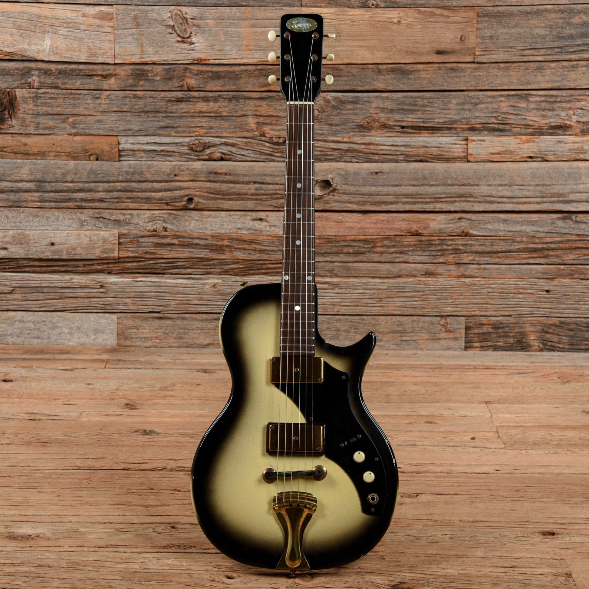 Supro Thunderstick Silverburst 1959 Electric Guitars / Solid Body