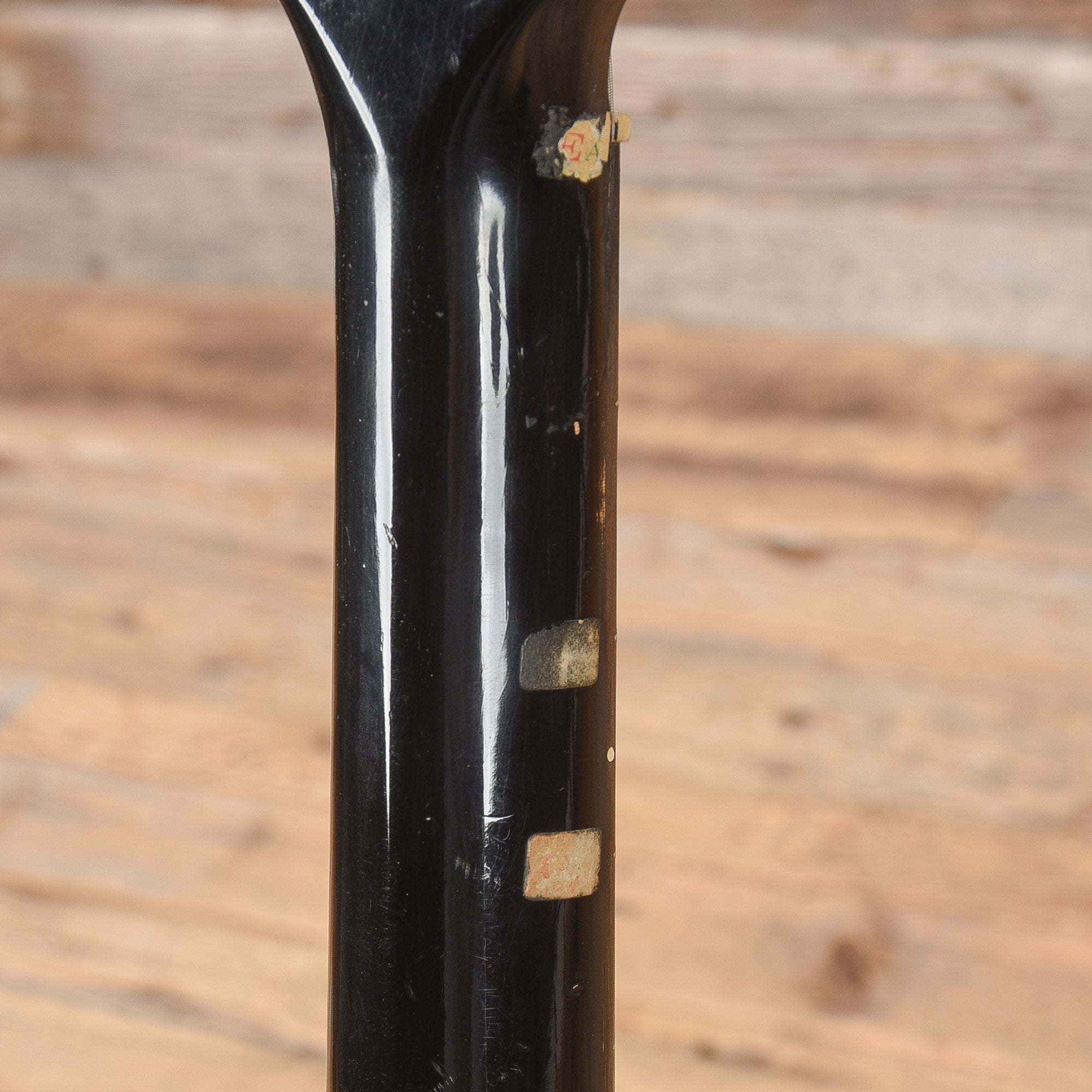 Supro Triple-Tone Guitar Model 1575 Black 1959 Electric Guitars / Solid Body