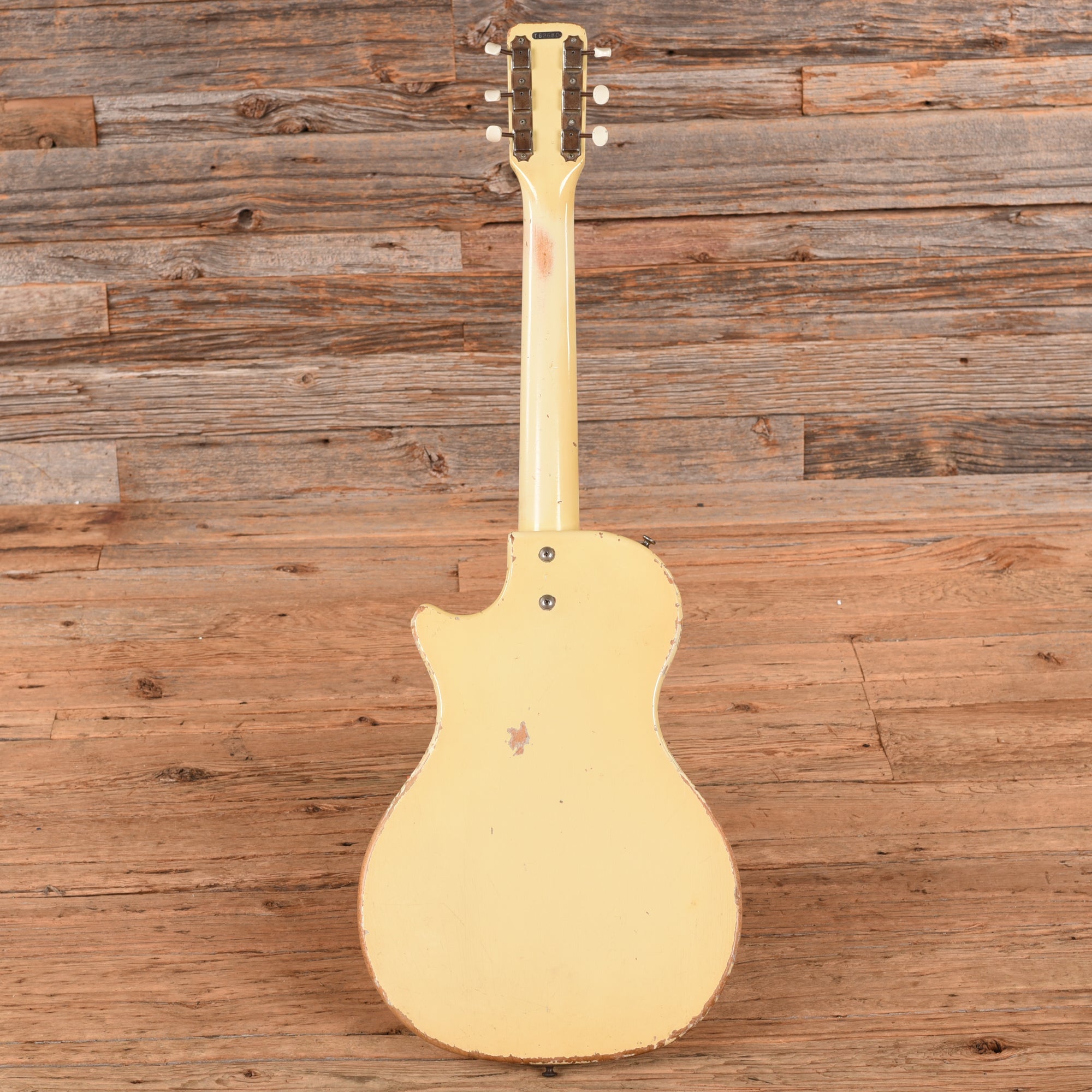 Supro Model 1507 White 1961 Electric Guitars