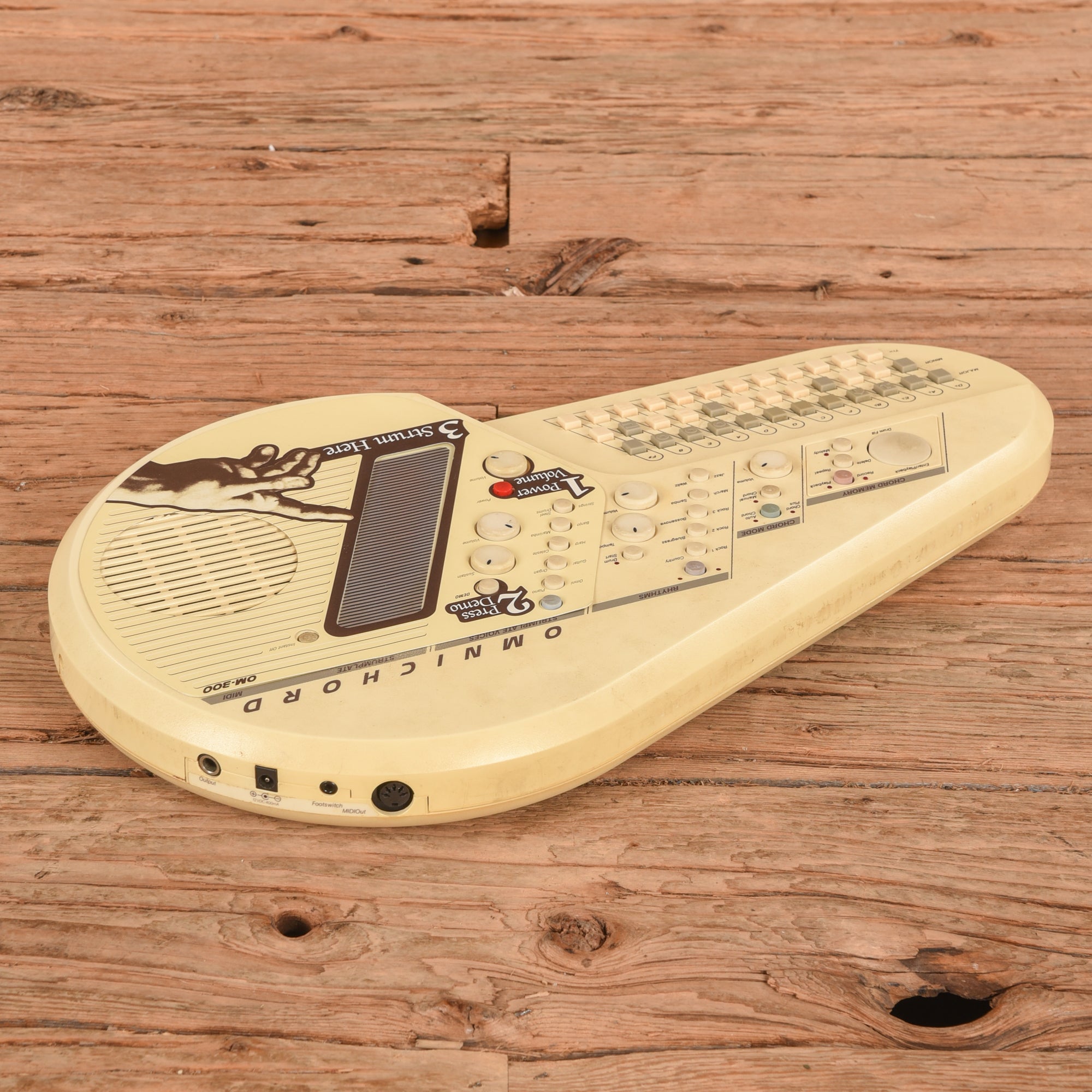 Suzuki Omnichord OM-300