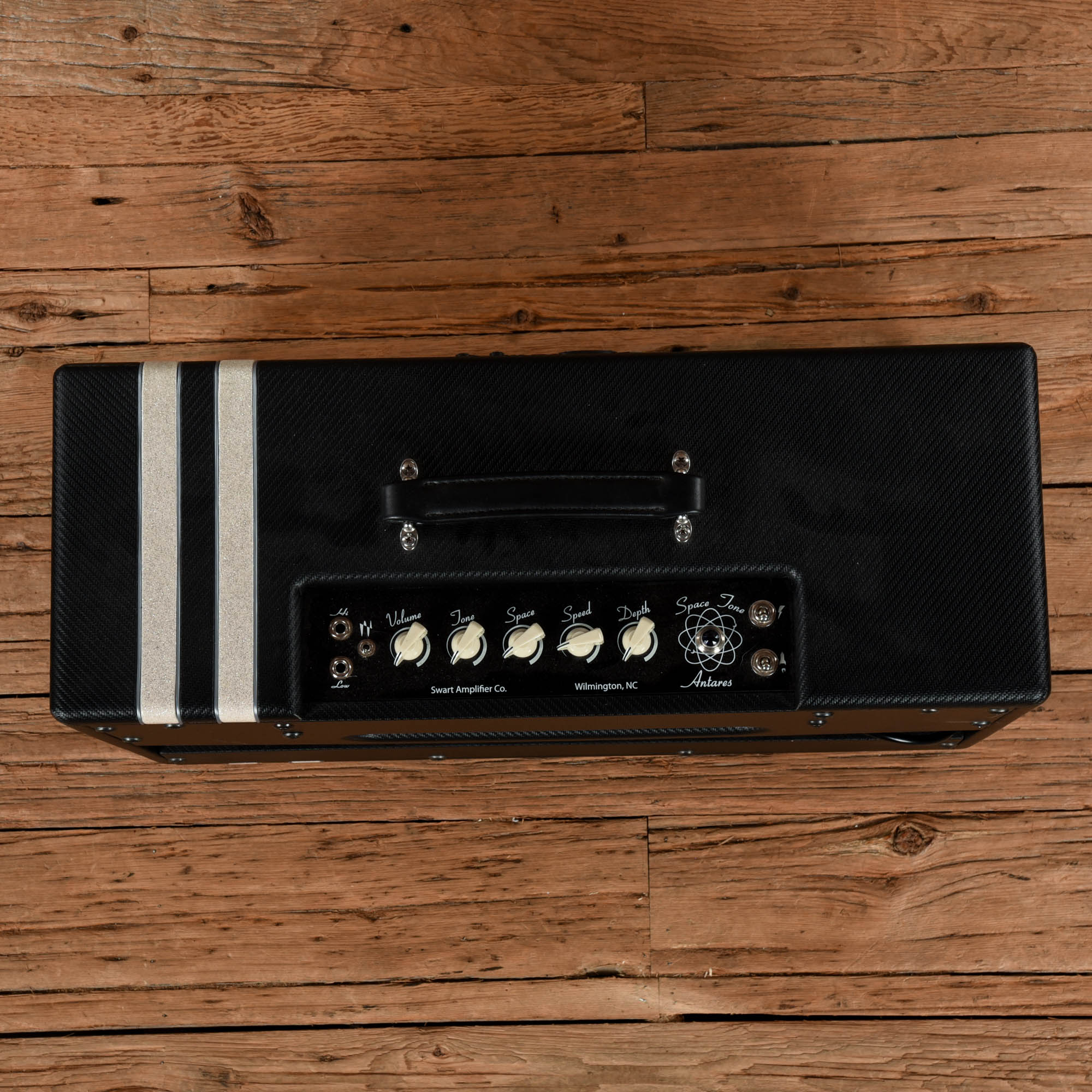 Swart Antares 18-Watt 1x12