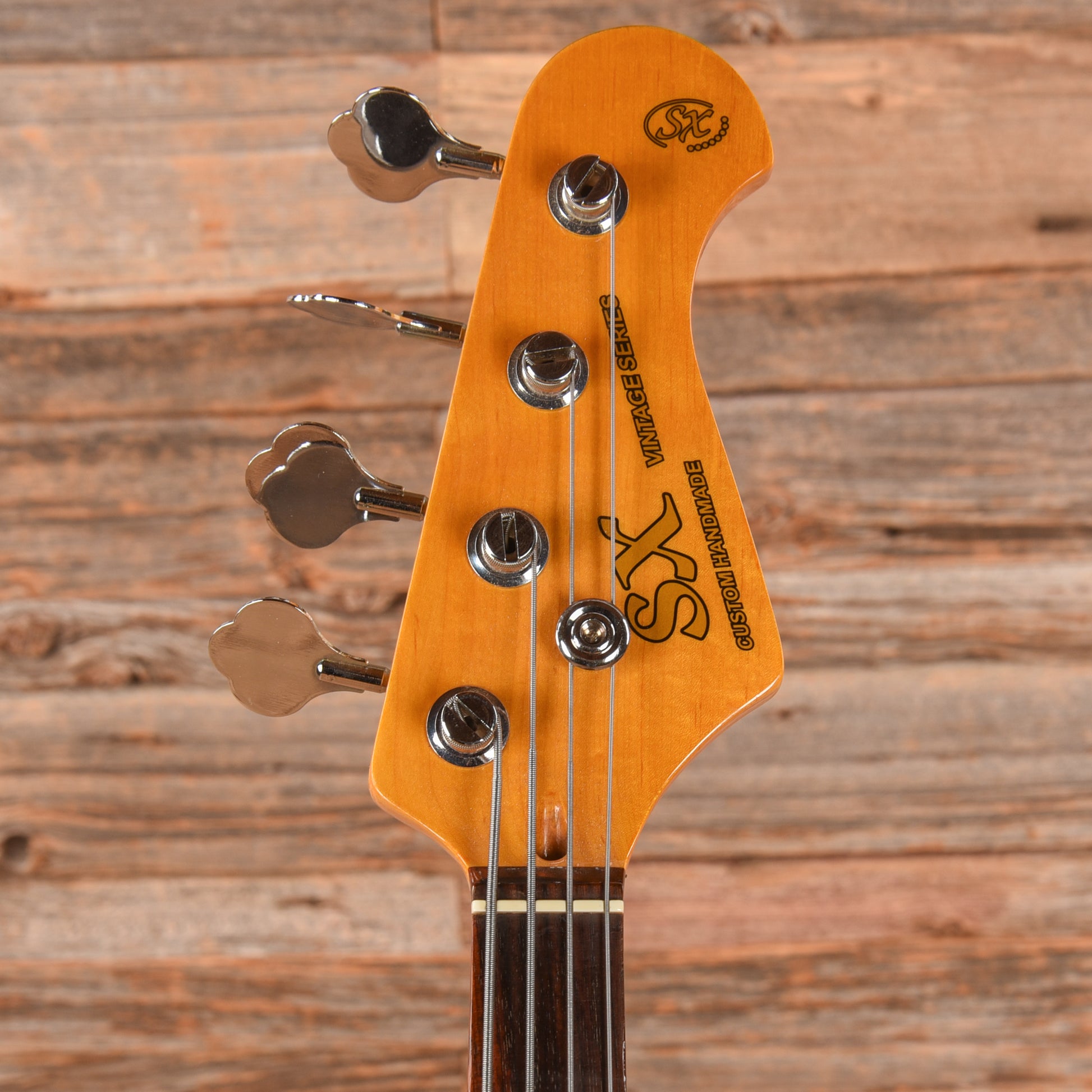 SX Guitars Vintage Series Bass Vintage White Bass Guitars / 4-String