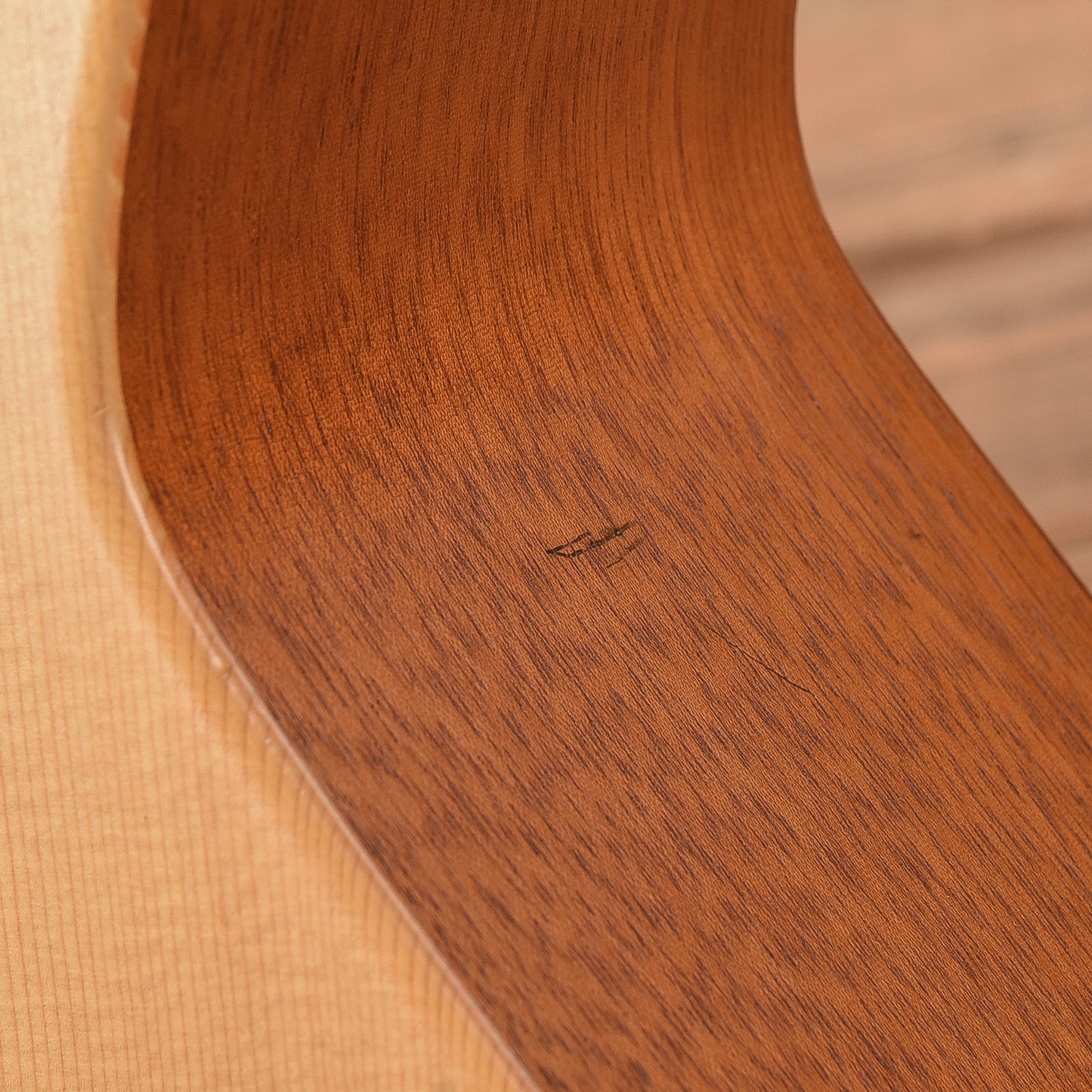 Tacoma Thunderchief CB10C Fretless Natural Bass Guitars / 4-String