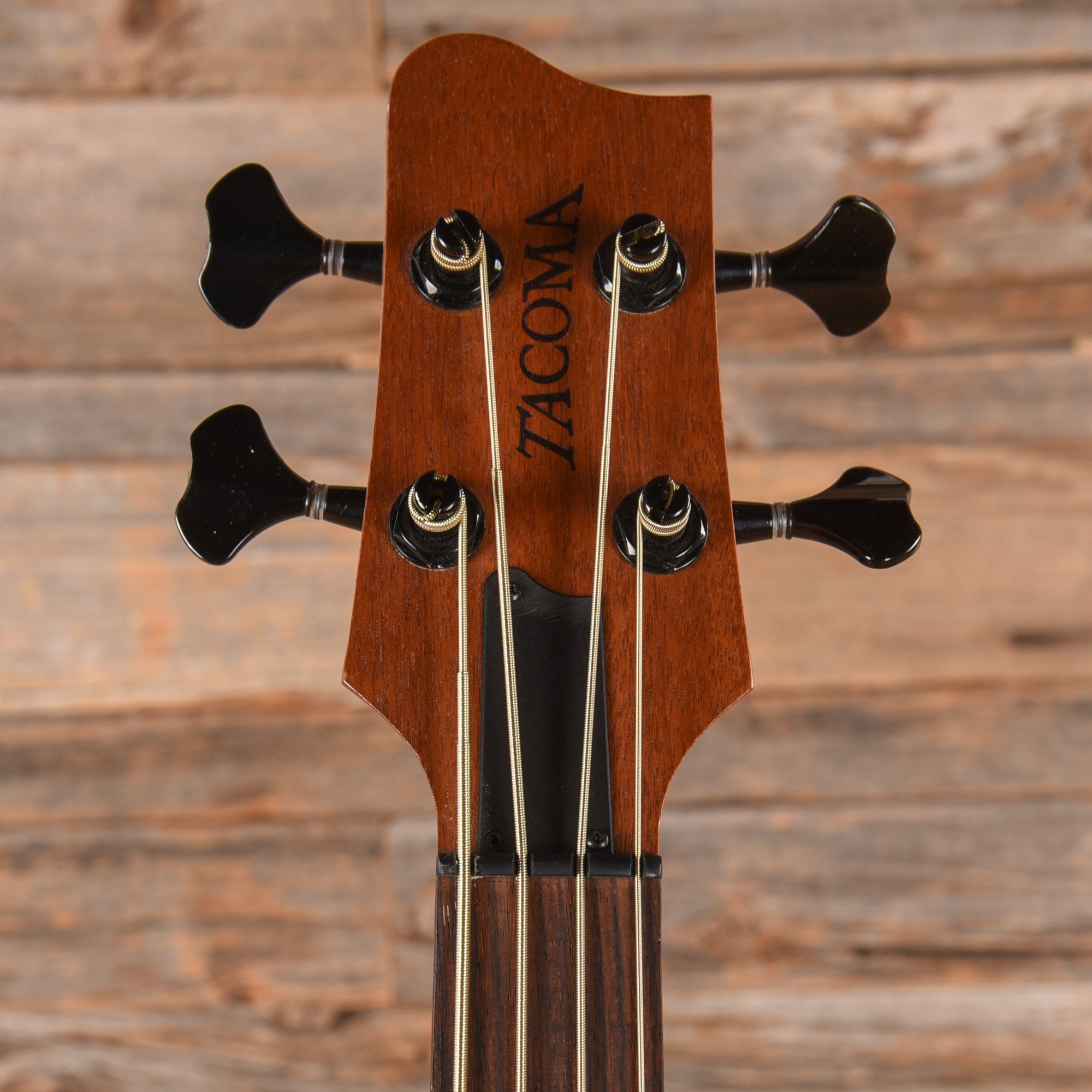 Tacoma Thunderchief CB10C Fretless Natural Bass Guitars / 4-String