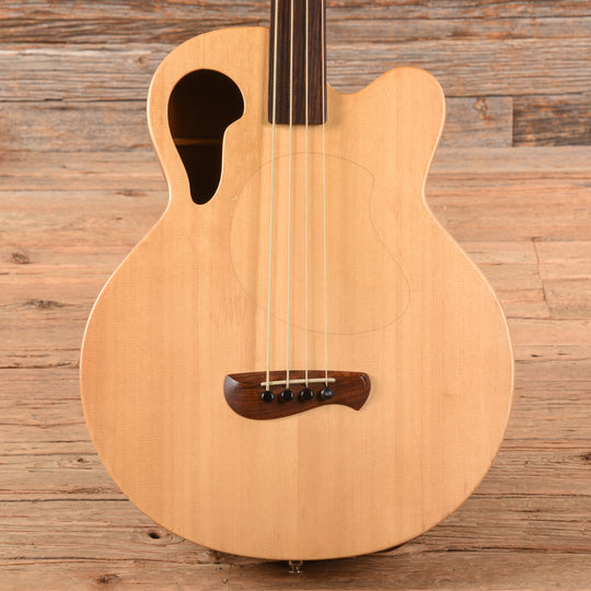 Tacoma Thunderchief CB10C Fretless Natural Bass Guitars / 4-String