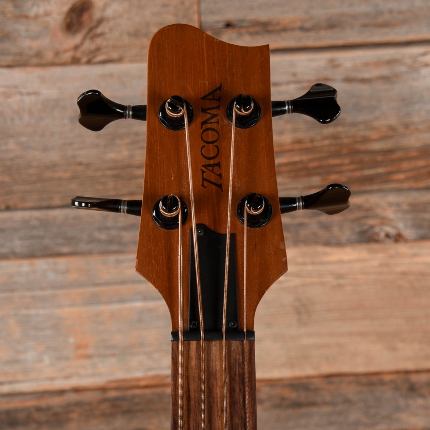 Tacoma Thunderchief CB10C Natural Bass Guitars / 4-String