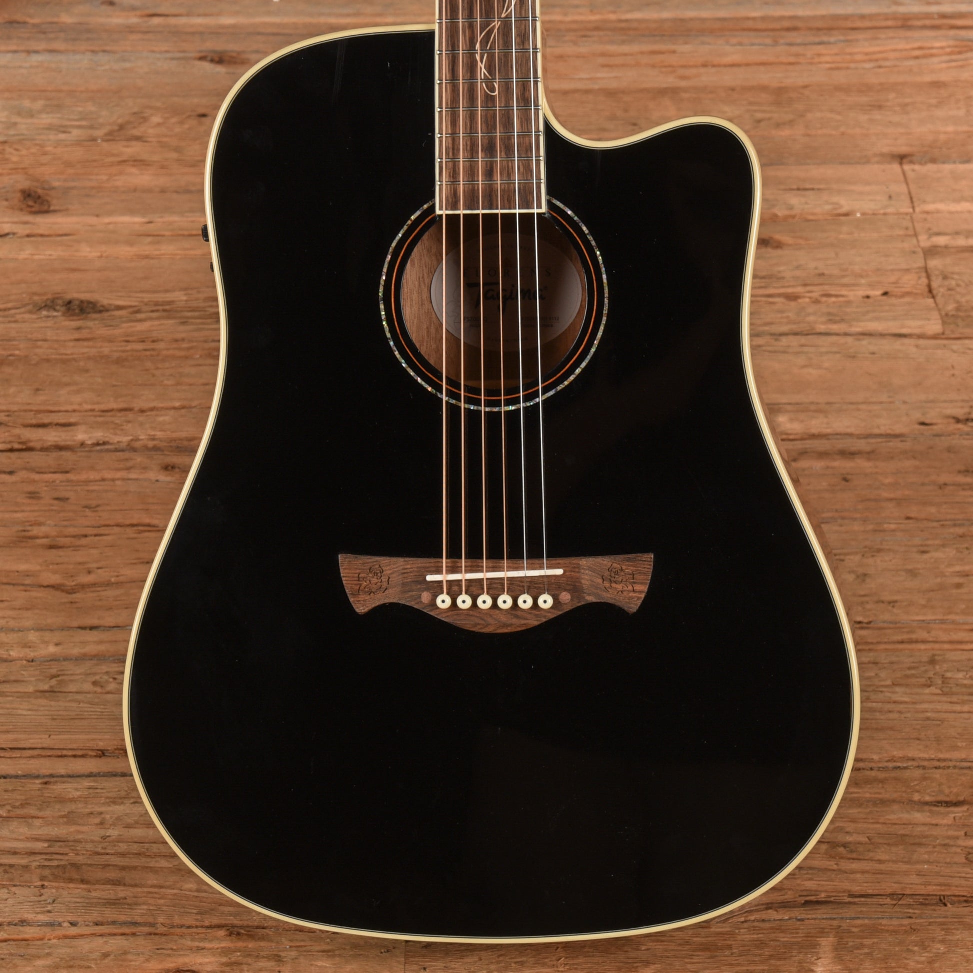 Tagima FS200EQ Natural Acoustic Guitars