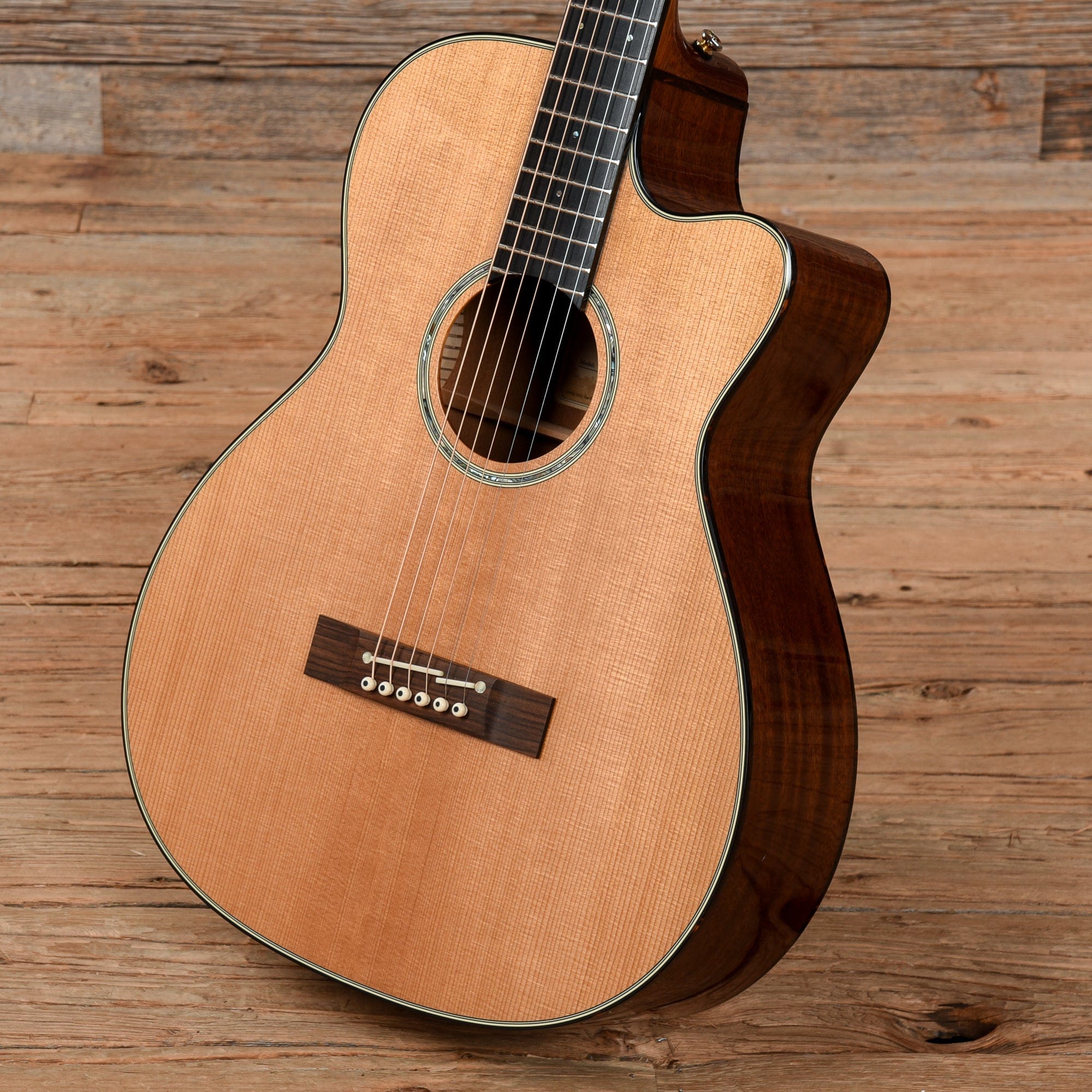 Takamine EF740FS-TT Natural Acoustic Guitars / OM and Auditorium