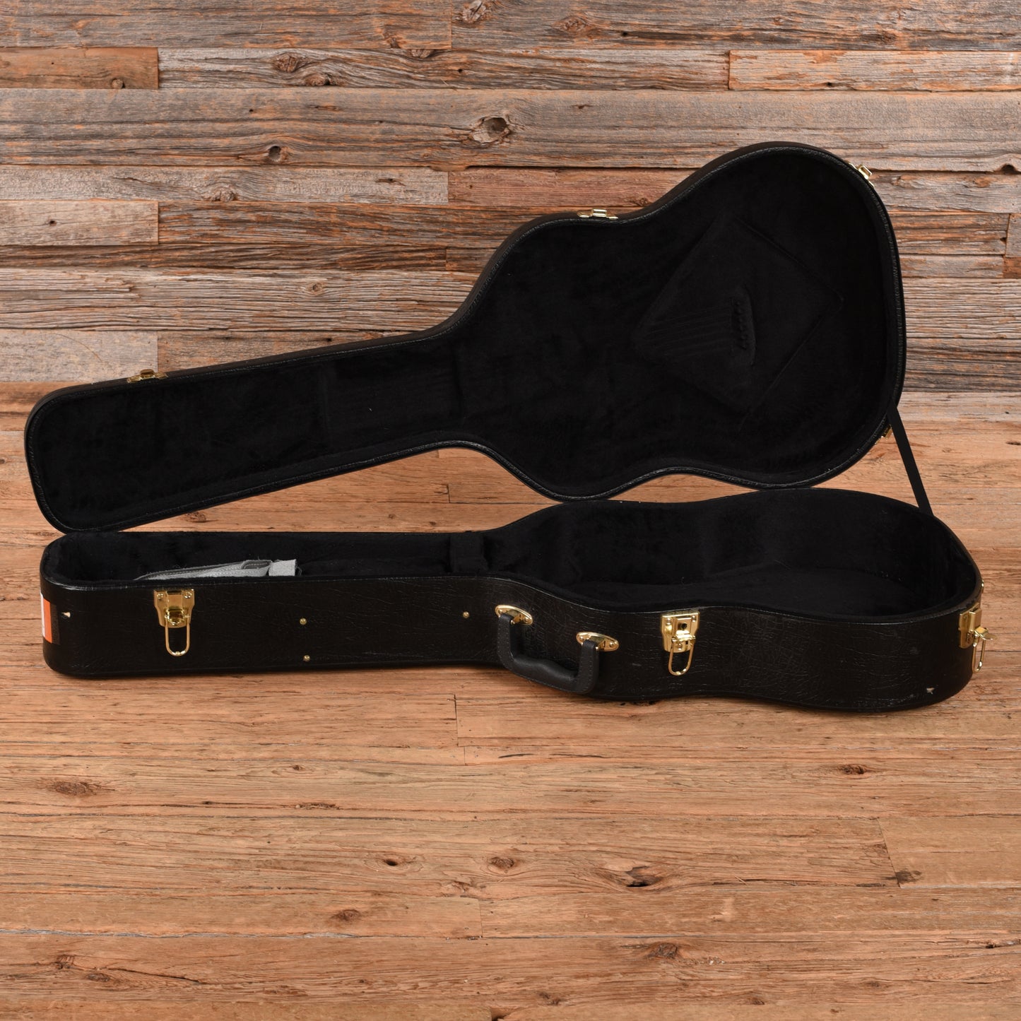 Takamine EG755S New Yorker Natural Acoustic Guitars