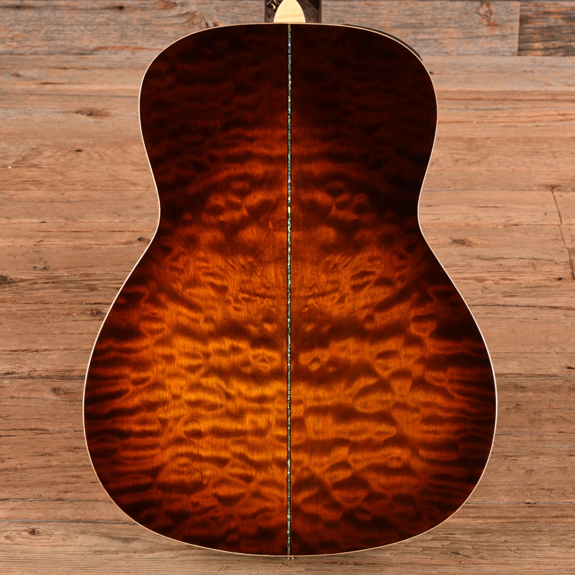 Takamine EG755S New Yorker Natural Acoustic Guitars