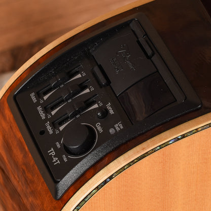Takamine EG755S New Yorker Natural Acoustic Guitars