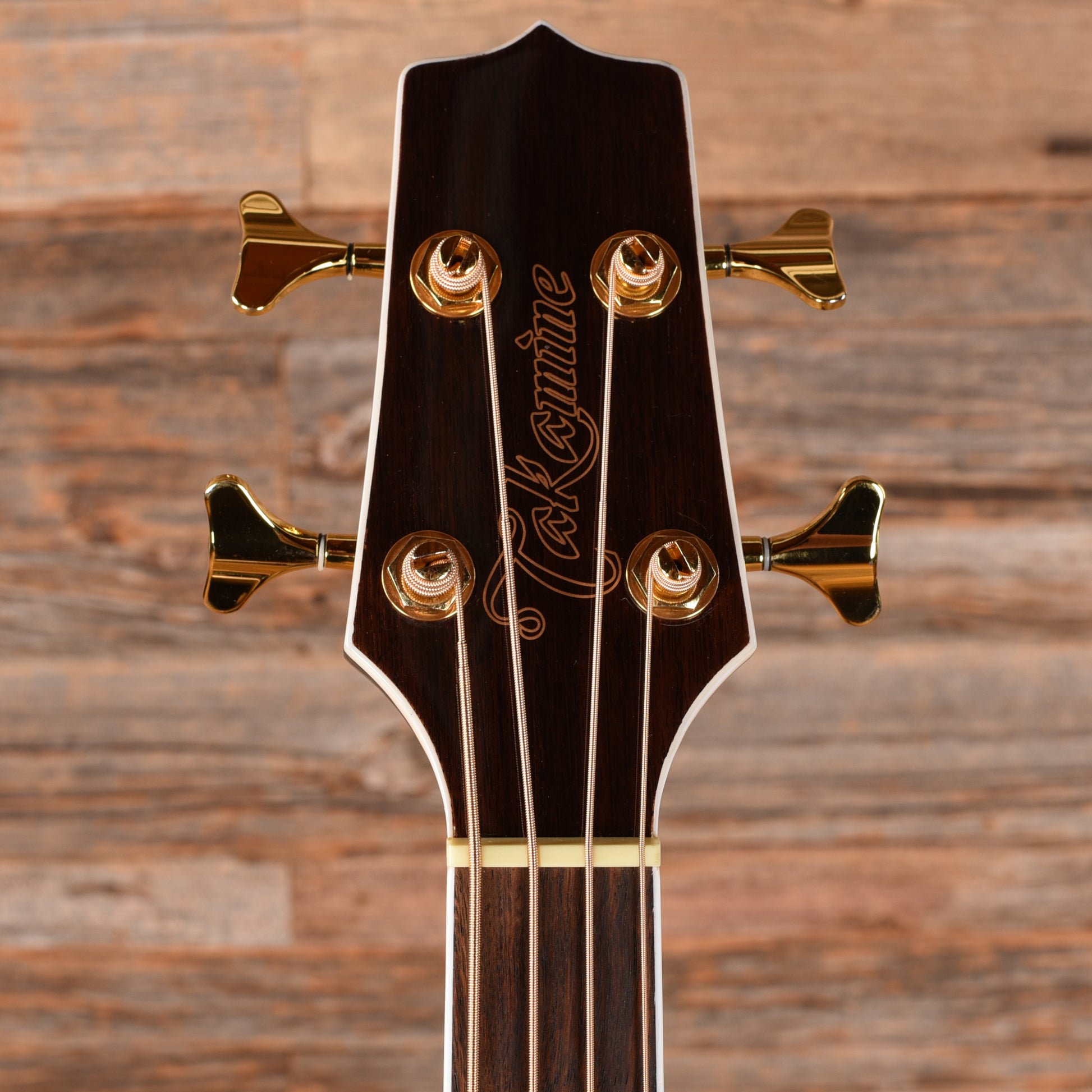 Takamine GB72CE BSB G Series Jumbo Cutaway Acoustic/Electric Bass Sunburst Bass Guitars