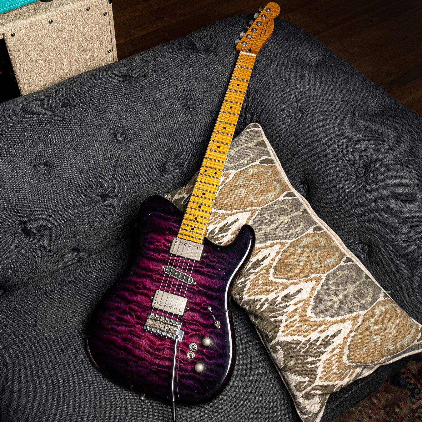 Tausch 665 RAW Deluxe Trem HSH Quilted Maple Aged Violet Burst w/Flame Maple Neck Electric Guitars / Solid Body
