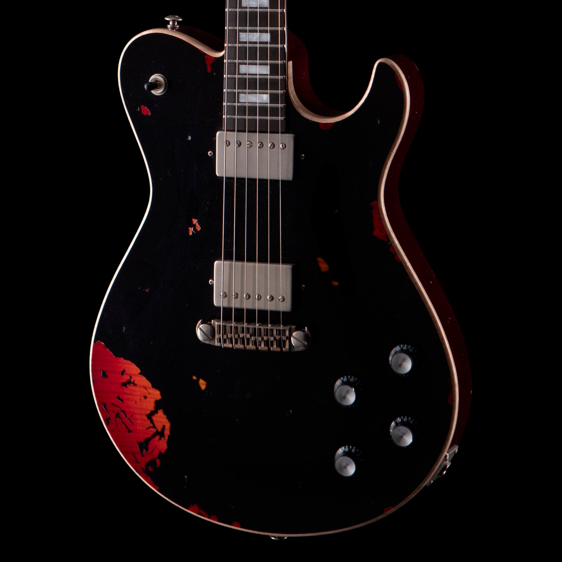 Tausch La Grange Nitro Relic Black over Cherry Sunburst