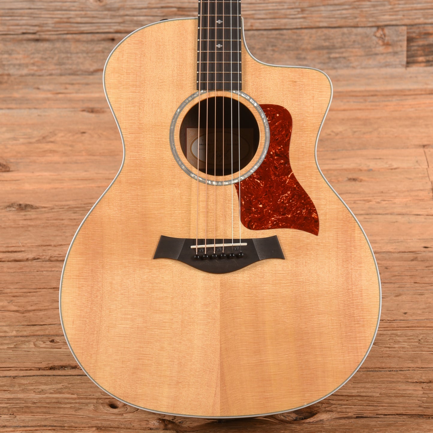 Taylor 214ce DLX Natural 2017 Acoustic Guitars / Built-in Electronics