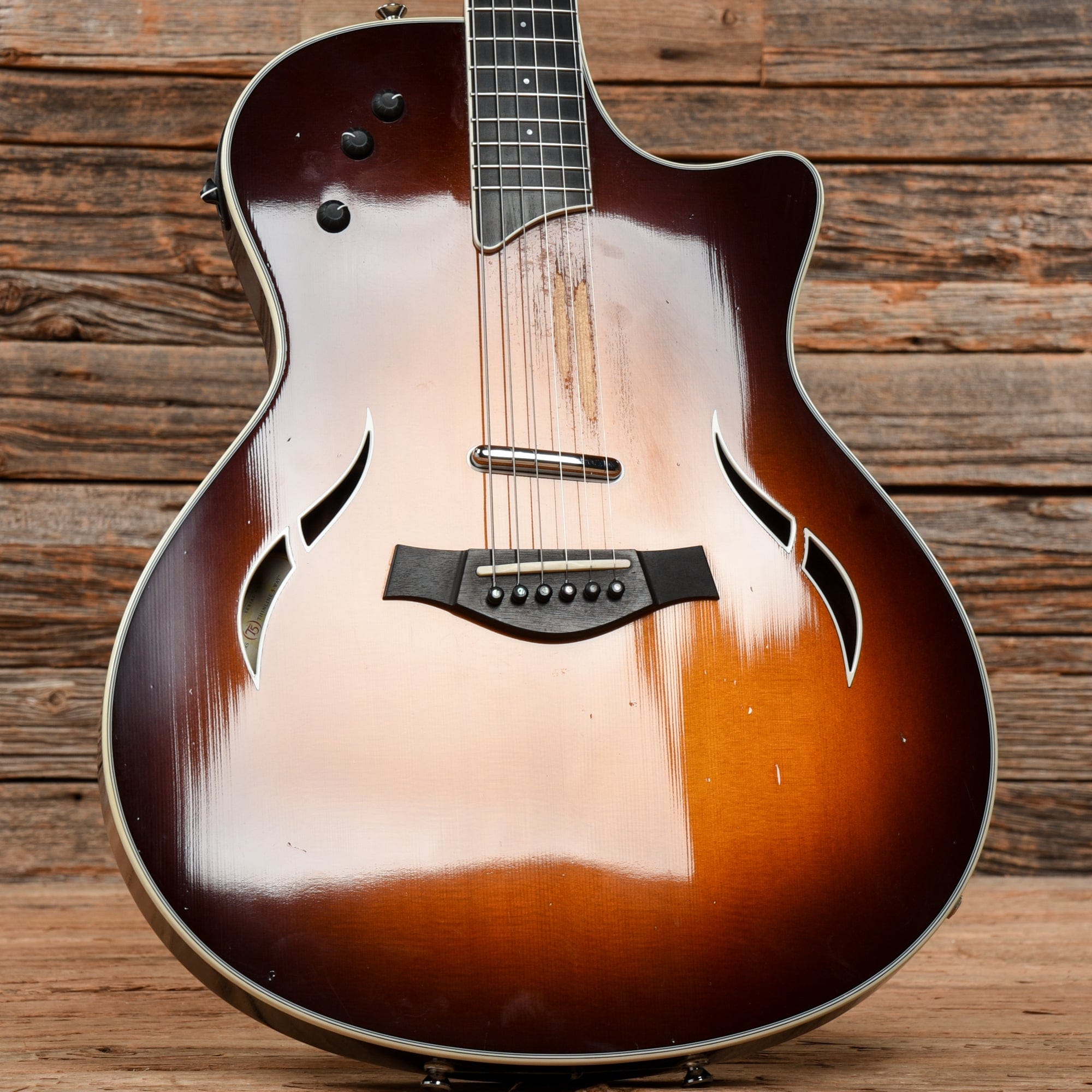 Taylor T5-S Sunburst 2005 Acoustic Guitars / Built-in Electronics