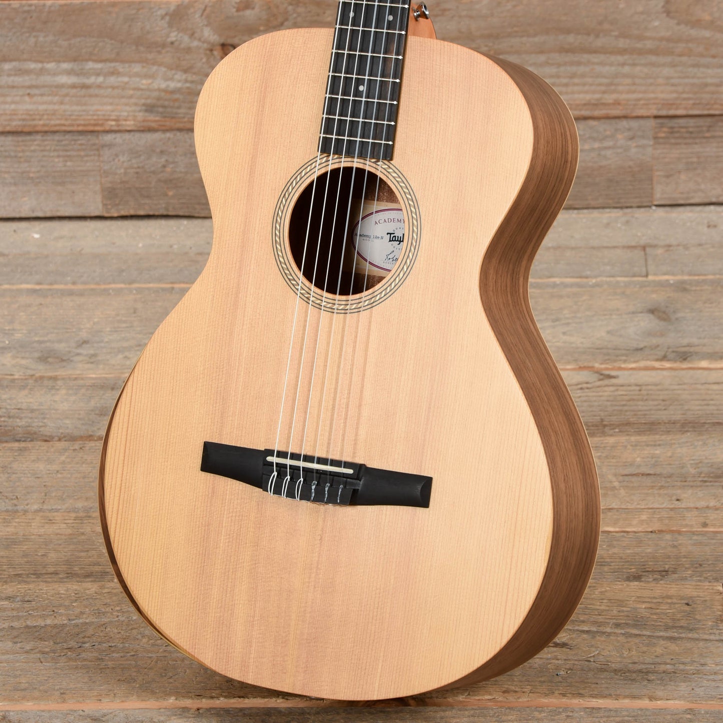 Taylor Academy 12e-N Grand Concert Sitka/Walnut Natural ES-B Acoustic Guitars / Classical