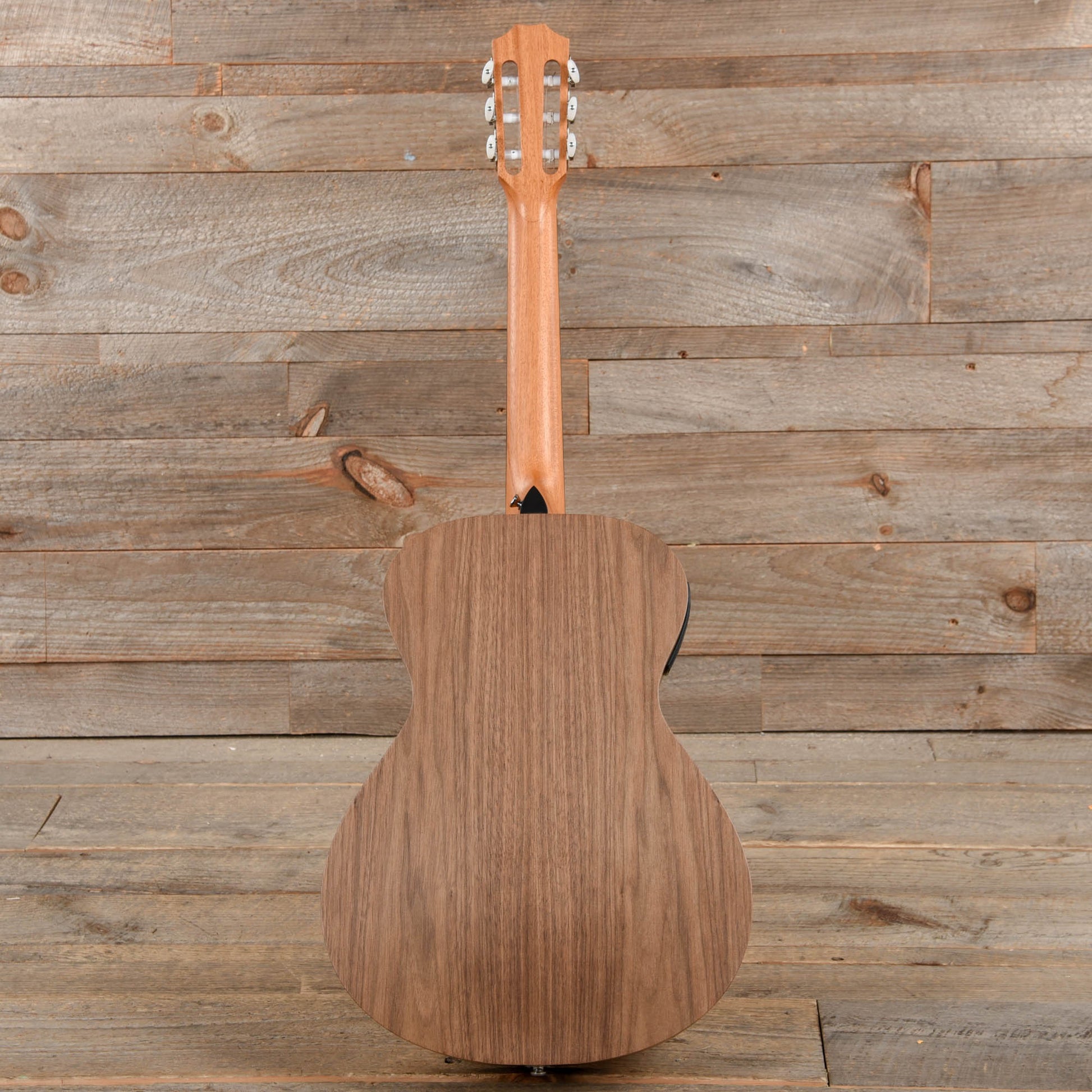 Taylor Academy 12e-N Grand Concert Sitka/Walnut Natural ES-B Acoustic Guitars / Classical