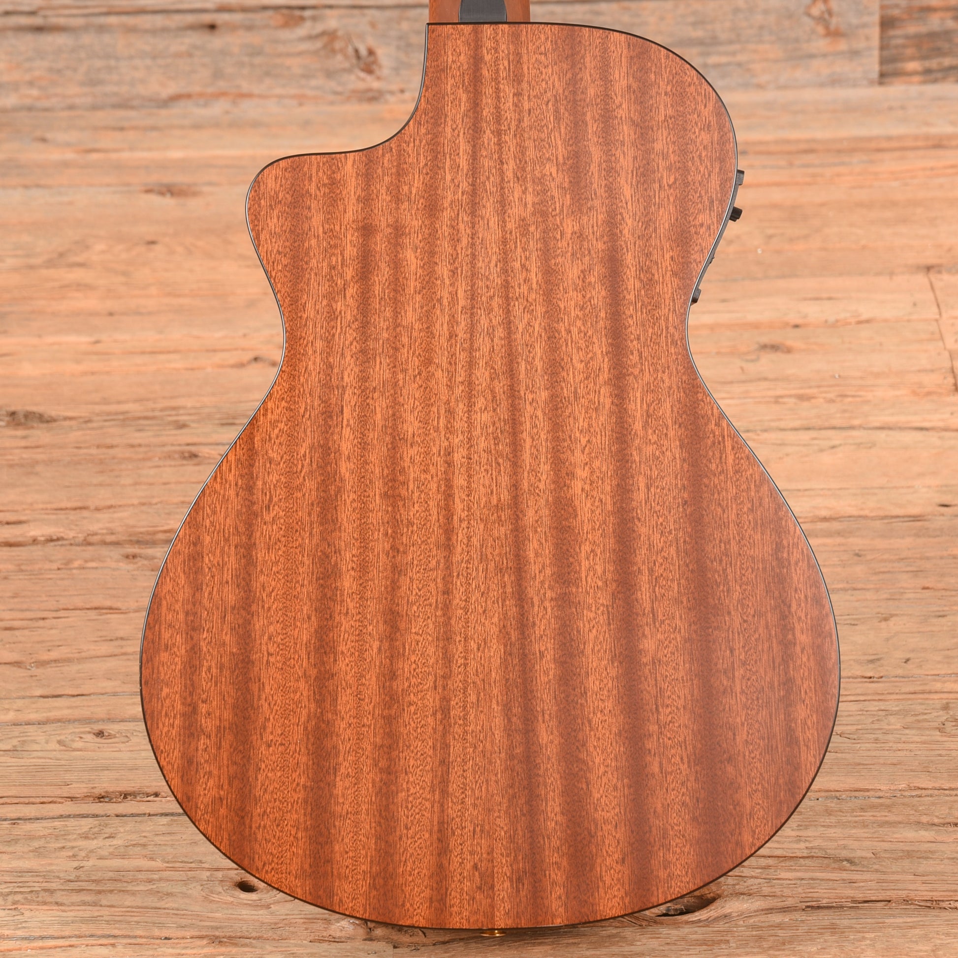 Taylor NS32ce Natural 2002 Acoustic Guitars / Classical
