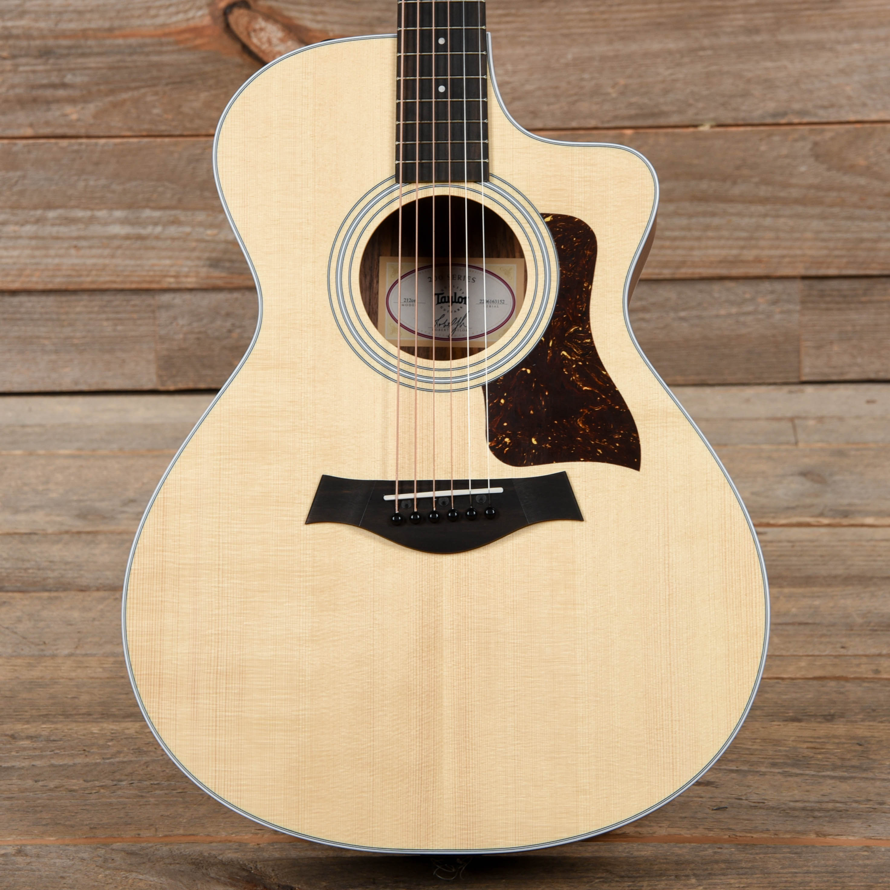 Taylor 212ce Grand Concert Spruce/Rosewood Natural Acoustic Guitars / Concert