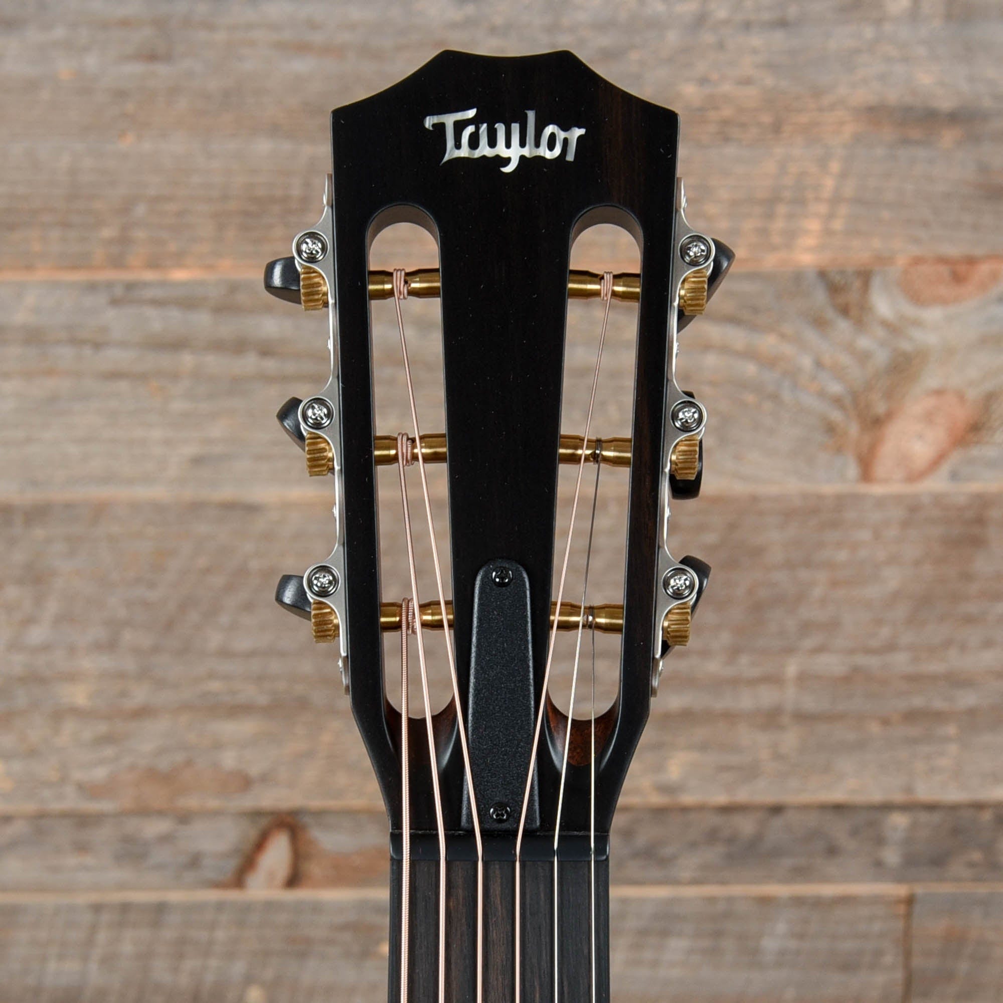 Taylor 312ce 12-Fret Grand Concert Sitka/Sapele Natural ES2 w/V-Class Bracing Acoustic Guitars / Concert