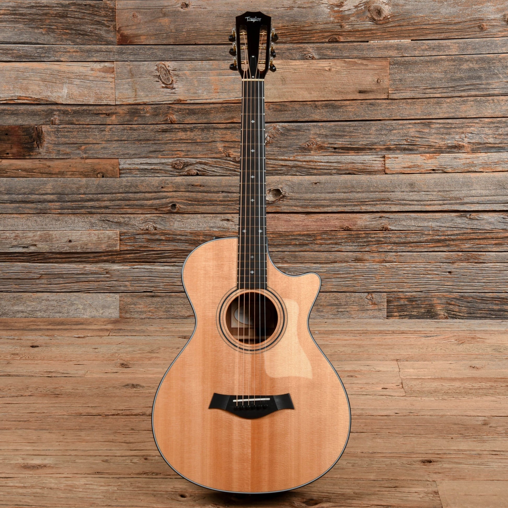 Taylor 312ce 12-Fret Natural 2018 Acoustic Guitars / Concert