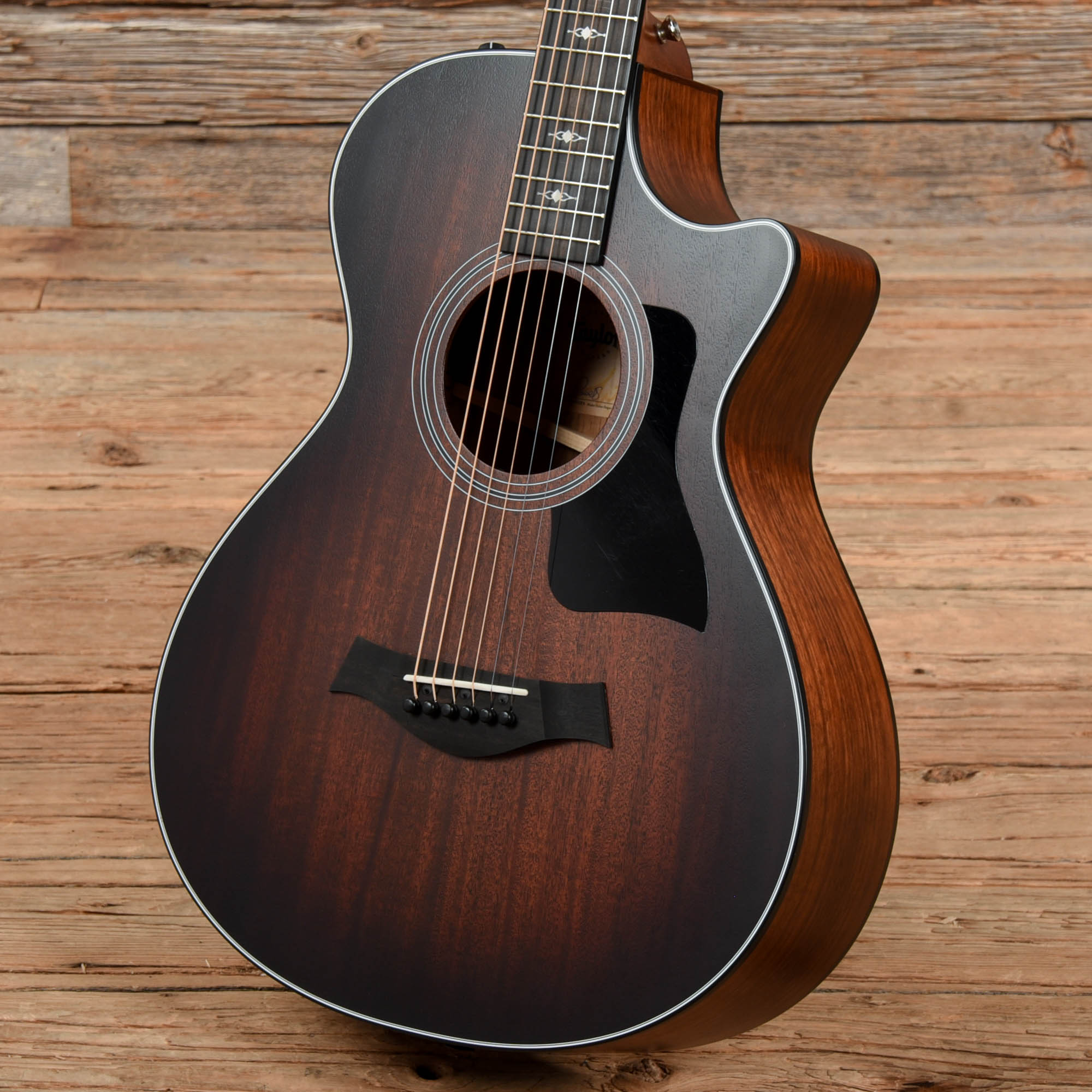 Taylor 322ce 12-Fret w/ V-Class Bracing Shaded Edgeburst 2021 Acoustic Guitars / Concert