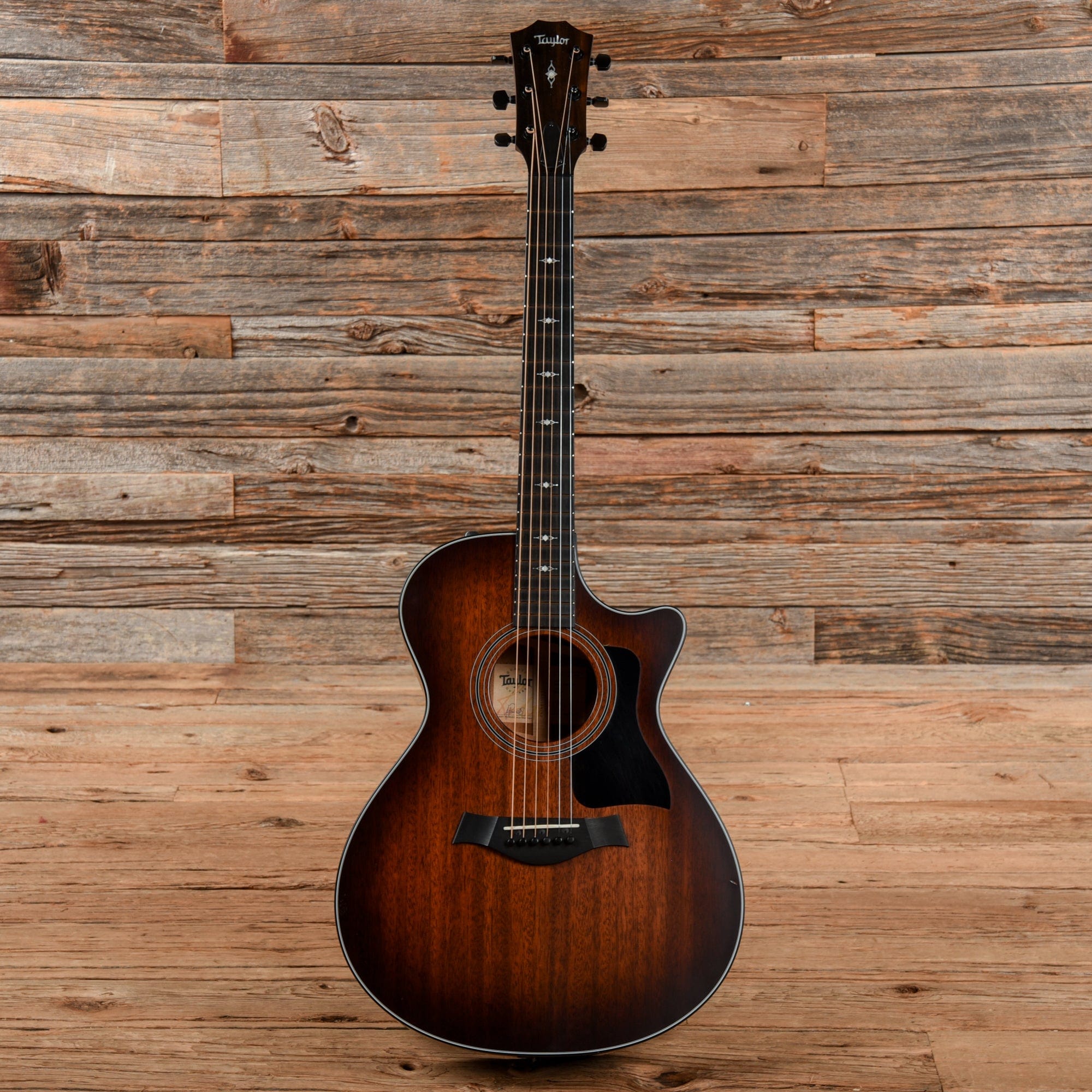 Taylor 322ce Shaded Edgeburst 2022 Acoustic Guitars / Concert