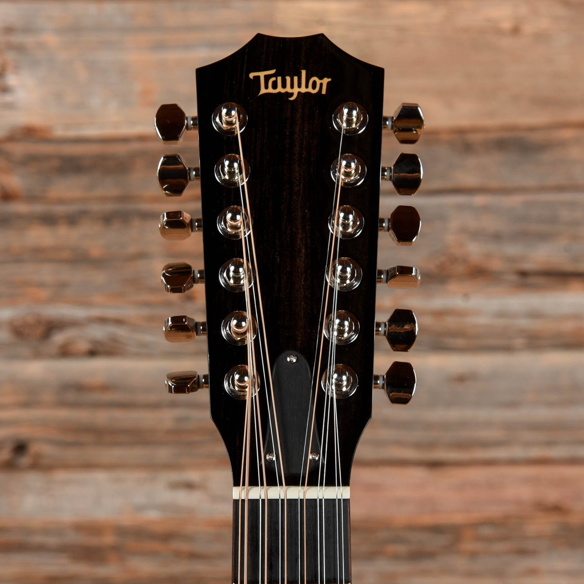 Taylor 552 LTD Dk Sunburst Acoustic Guitars / Concert