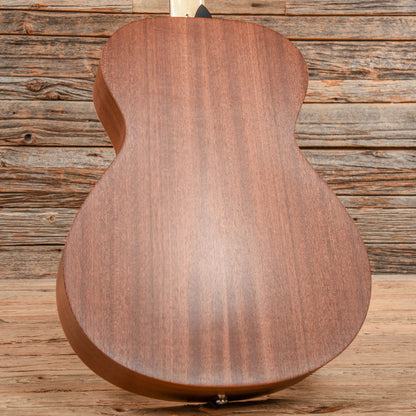 Taylor Academy 12 Natural Acoustic Guitars / Concert