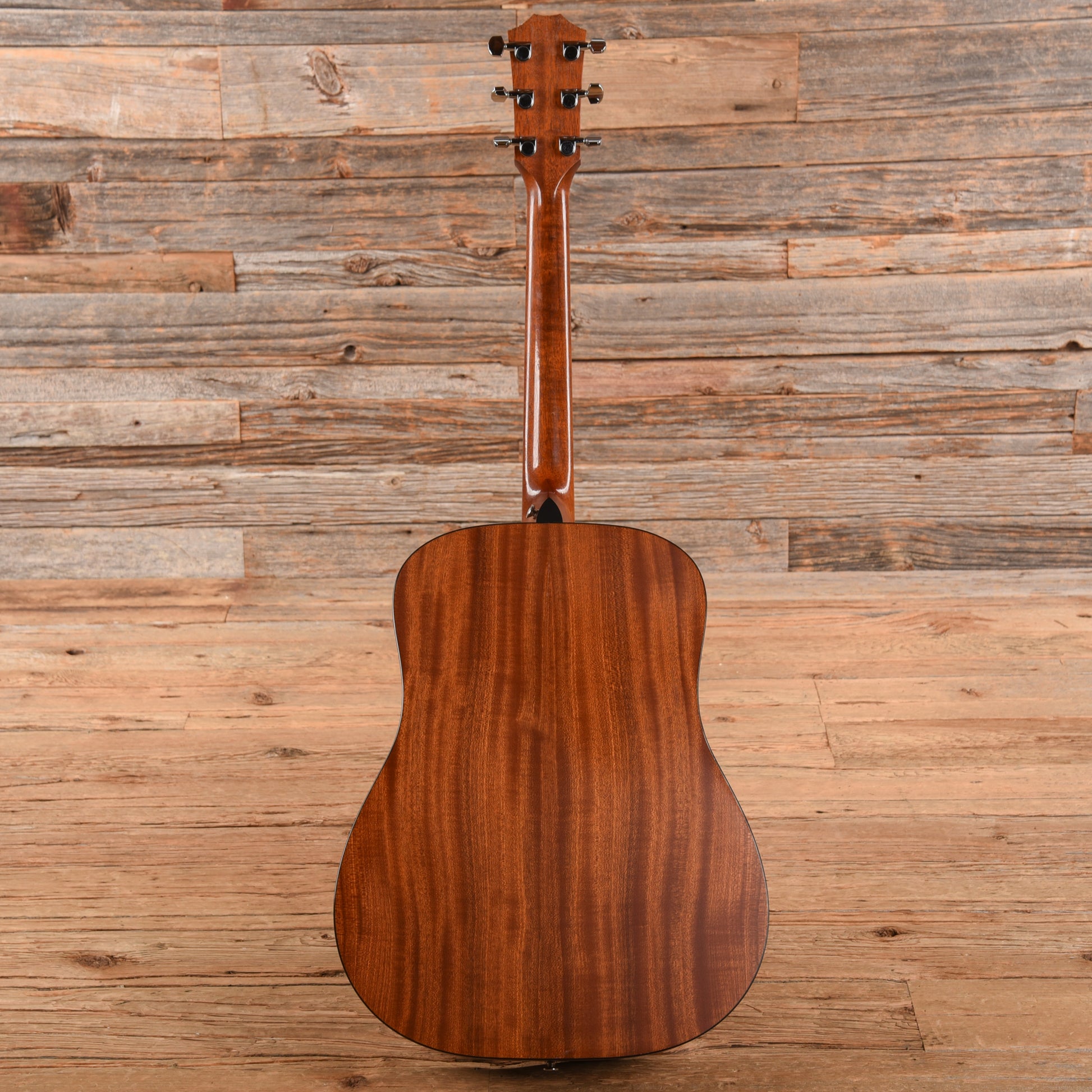 Taylor 210 Natural 2004 Acoustic Guitars / Dreadnought