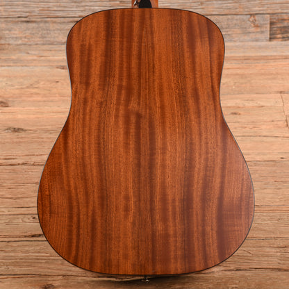 Taylor 210 Natural 2004 Acoustic Guitars / Dreadnought