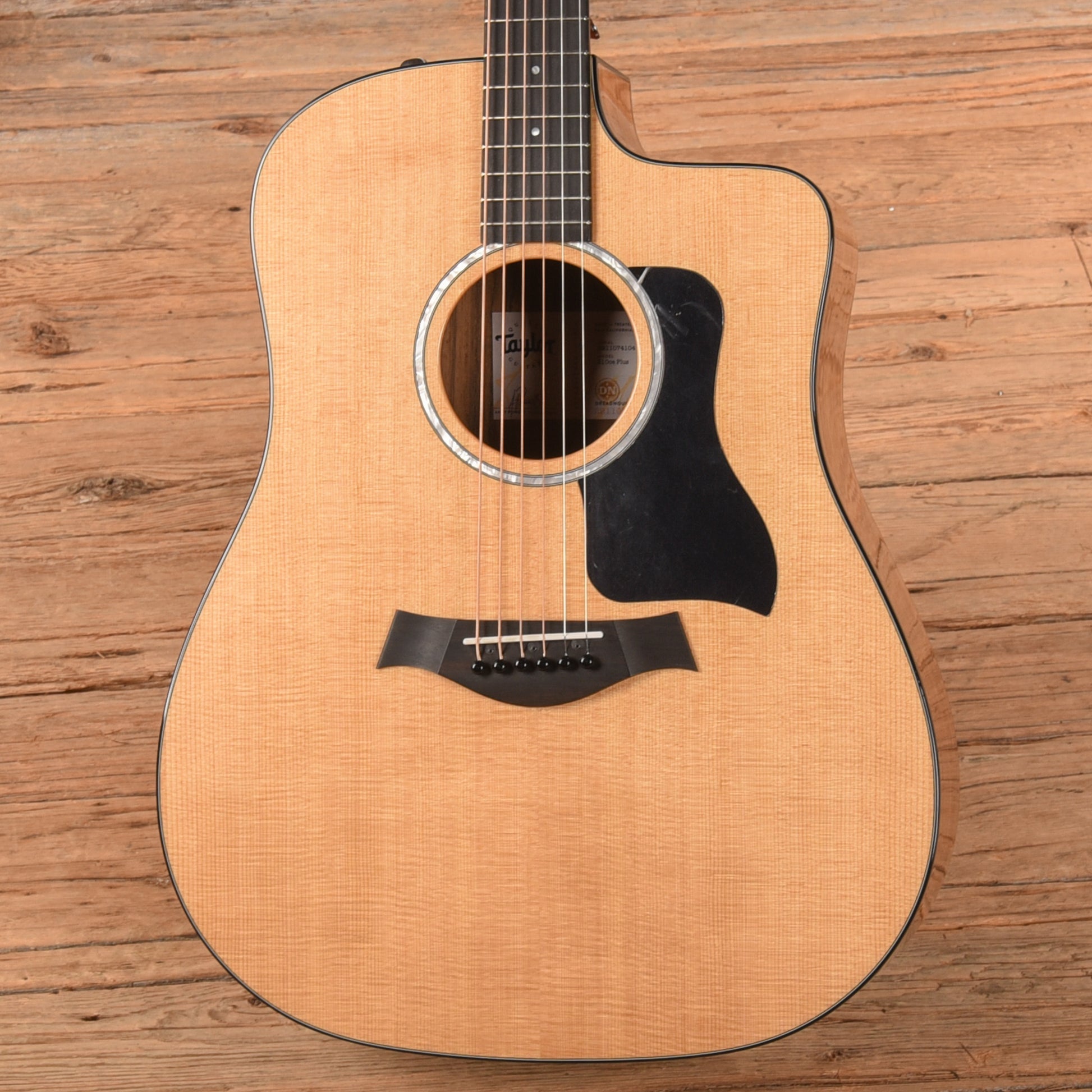 Taylor 210ce Plus Natural 2024 Acoustic Guitars / Dreadnought