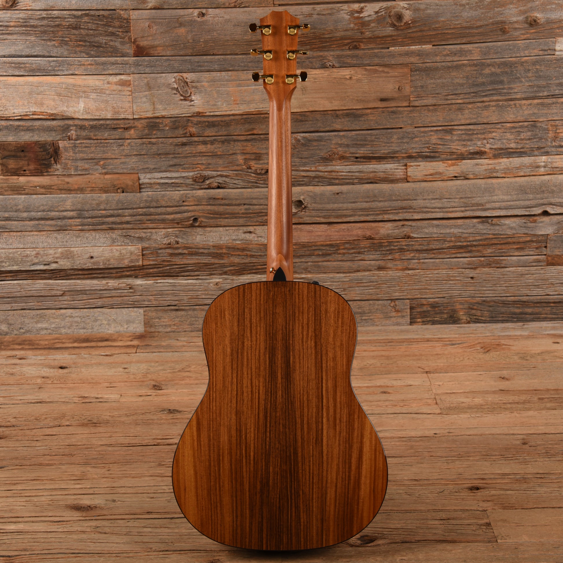Taylor 217e-SB Plus Limited Sunburst 2024 Acoustic Guitars / Dreadnought