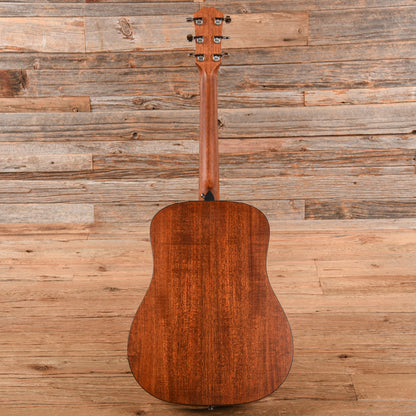 Taylor 310 Natural 2004 Acoustic Guitars / Dreadnought