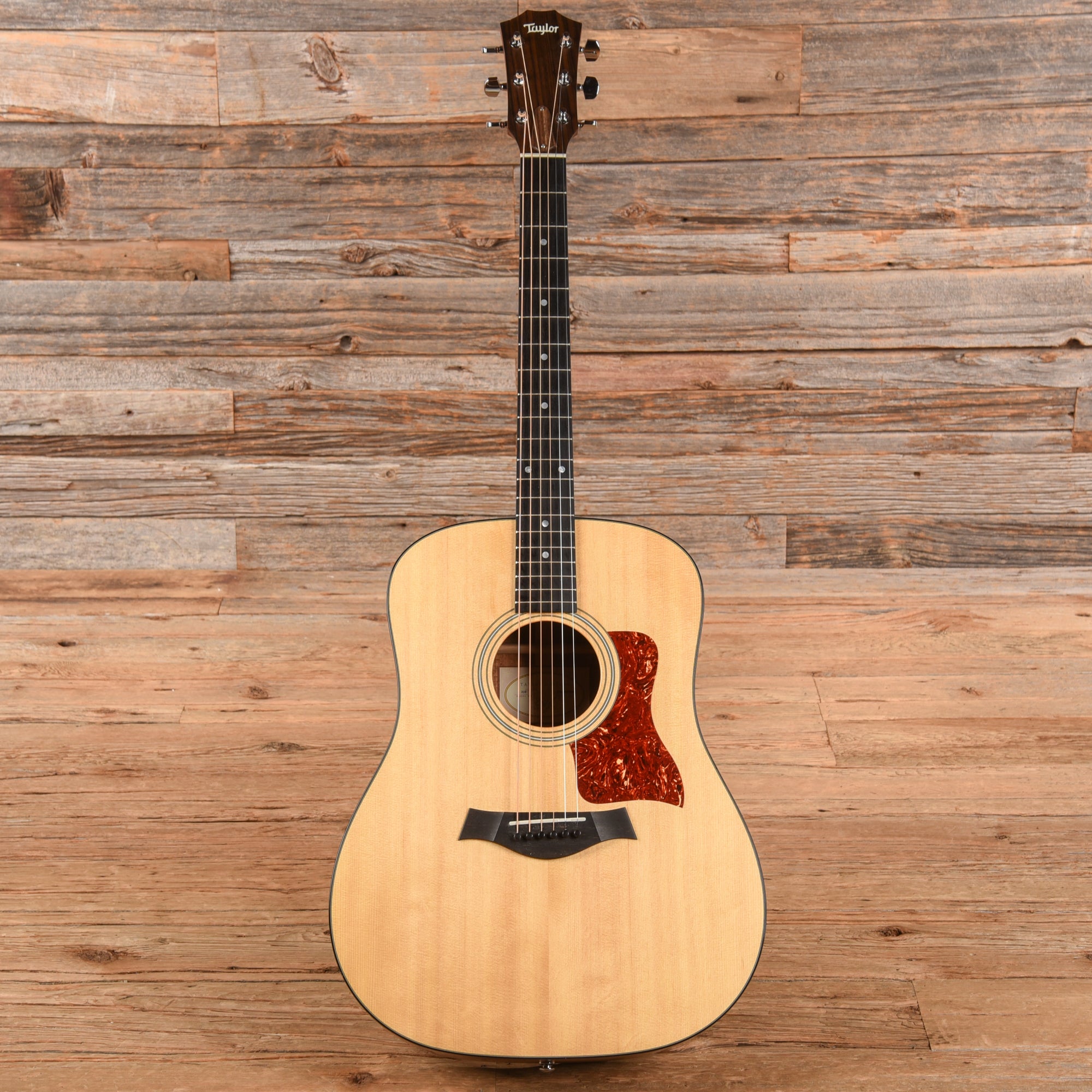 Taylor 310 Natural 2004 Acoustic Guitars / Dreadnought
