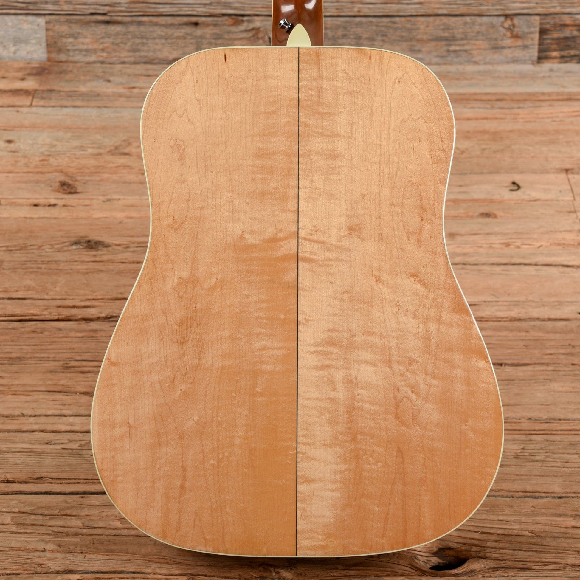 Taylor 610 Natural 1983 Acoustic Guitars / Dreadnought