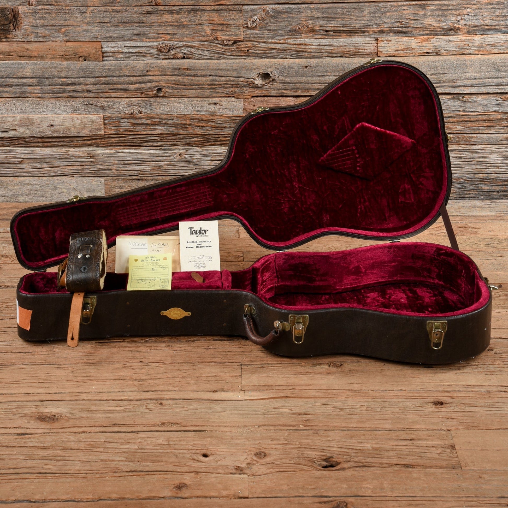 Taylor 710 Natural 1996 Acoustic Guitars / Dreadnought