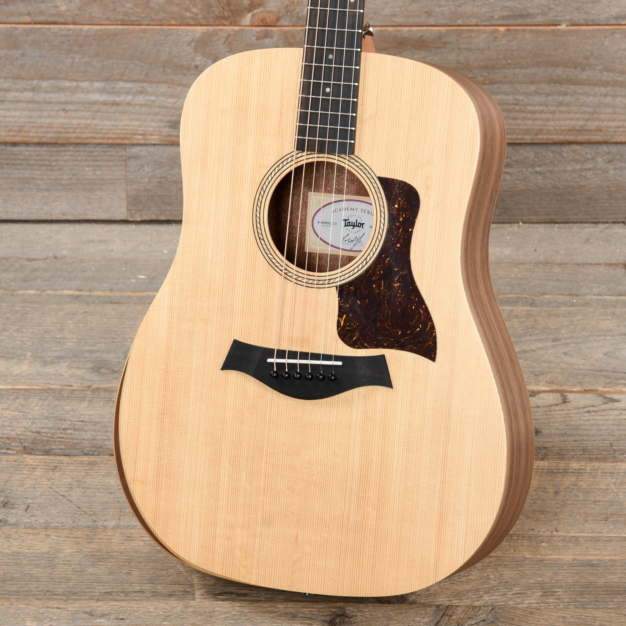 Taylor Academy 10 Dreadnought Sitka/Walnut Natural Acoustic Guitars / Dreadnought