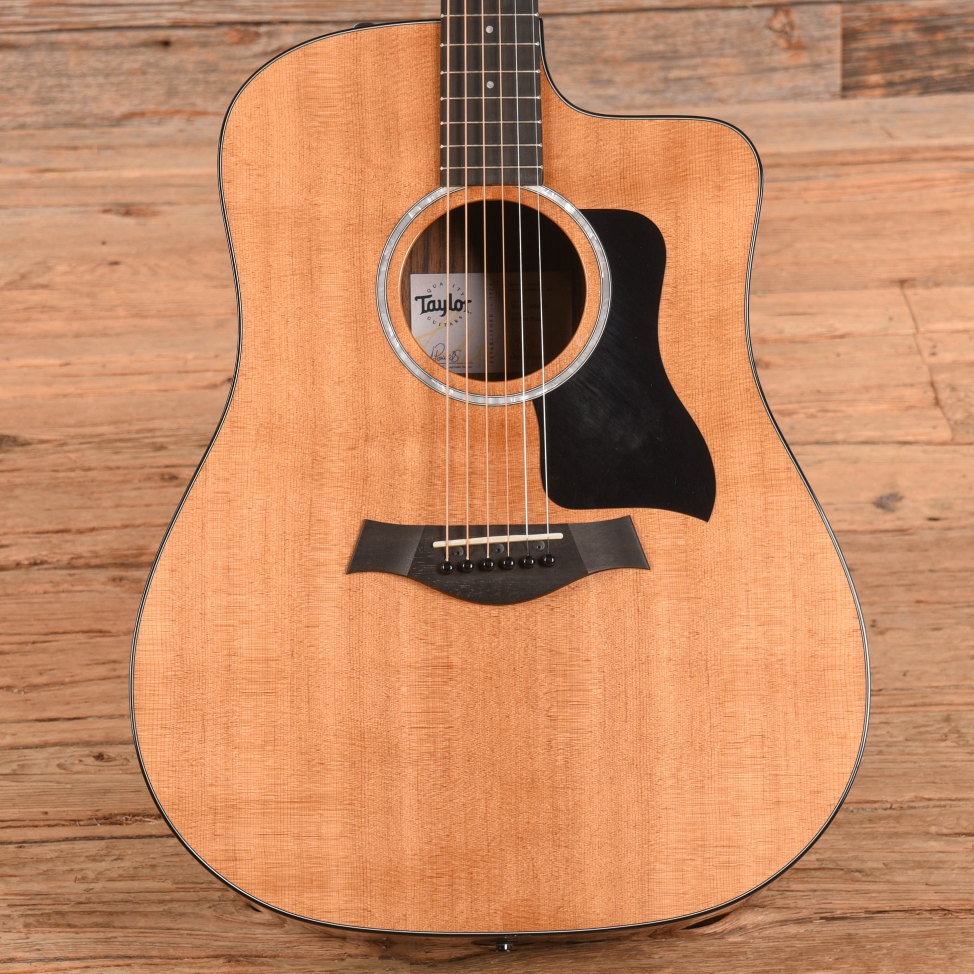 Taylor Taylor 210ce plus Natural 2023 Acoustic Guitars / Dreadnought