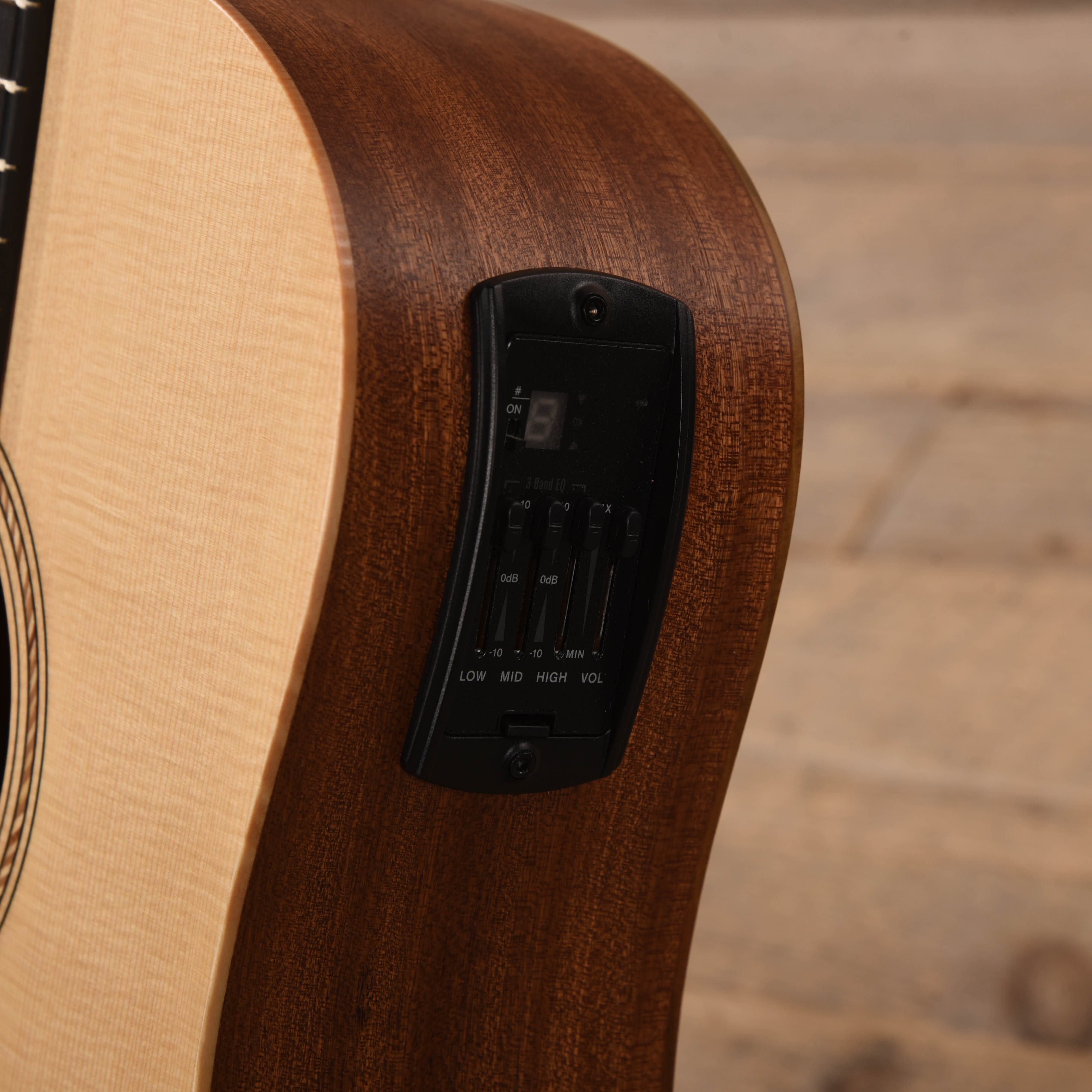 Taylor Academy 10e LEFTY Dreadnought Sitka/Sapele Maple Neck ES-B Acoustic Guitars / Left-Handed